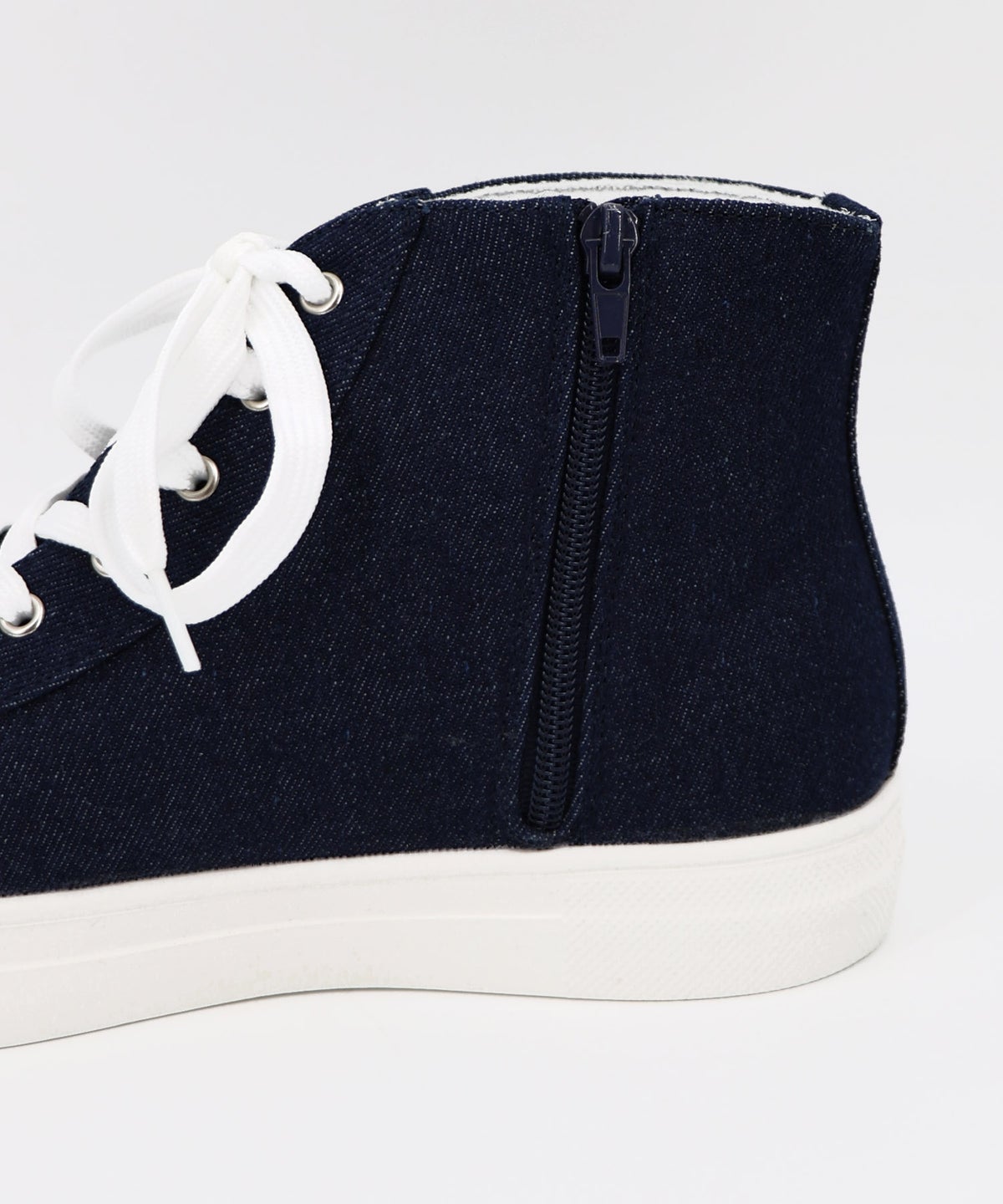 ポップ刺繍入り ハイカットスニーカー-18