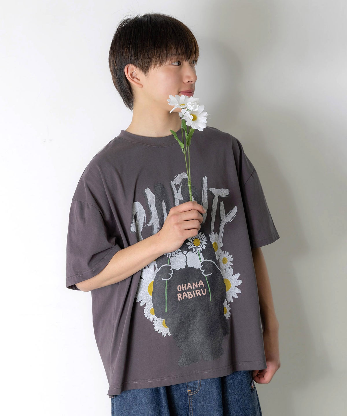 春を告げるお花ラビルTシャツ-3