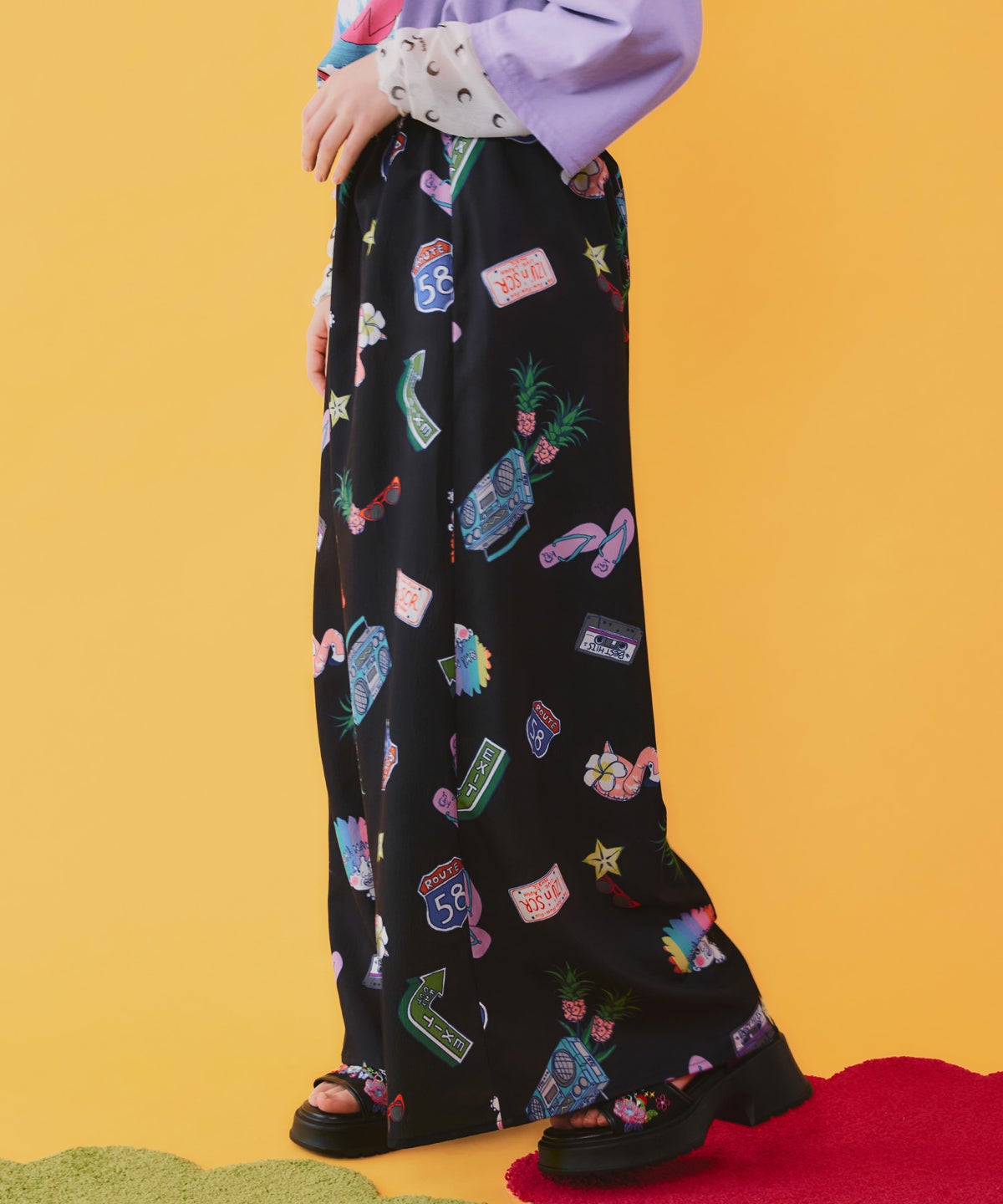 仲宗根泉(HY)コラボ アメリカン風ポップ総柄パンツ-11