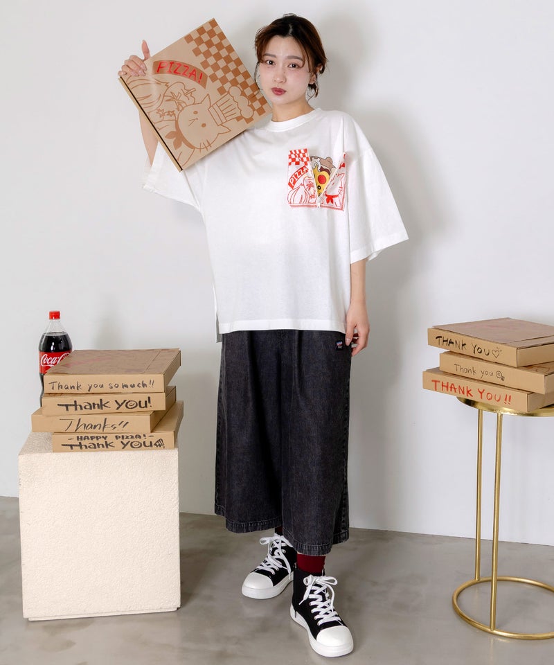 ポケットギミック付き ピザ屋ネコ＆クマ柄Tシャツ-3