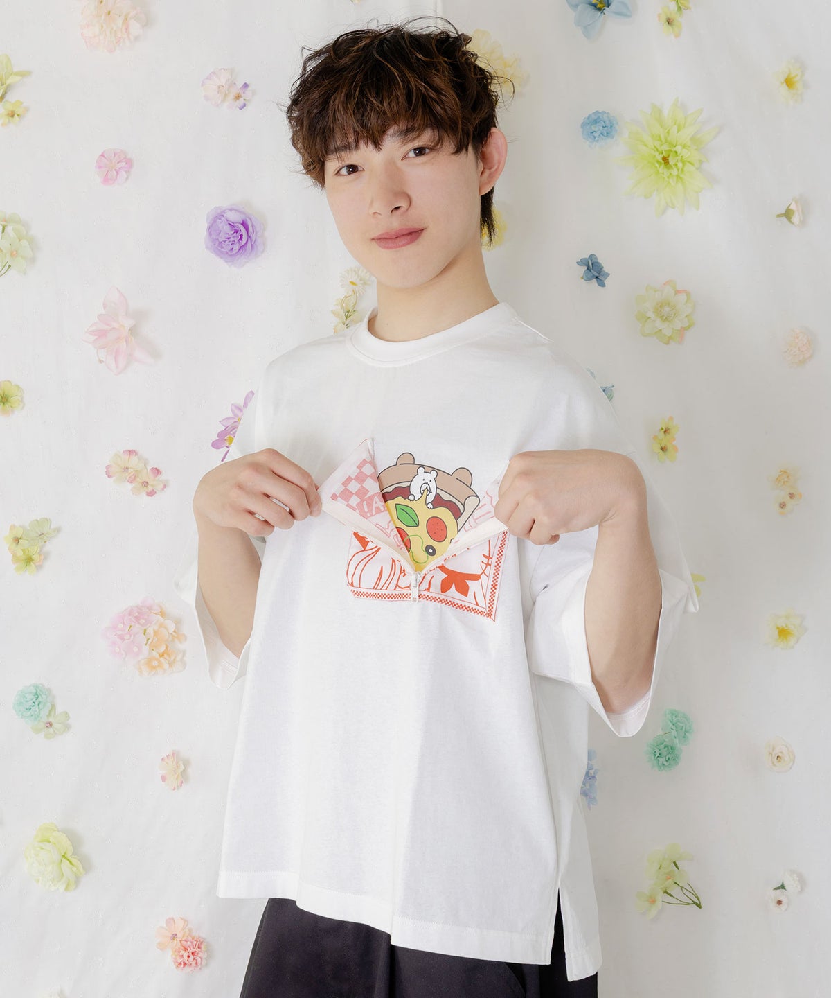 ポケットギミック付き ピザ屋ネコ＆クマ柄Tシャツ-9