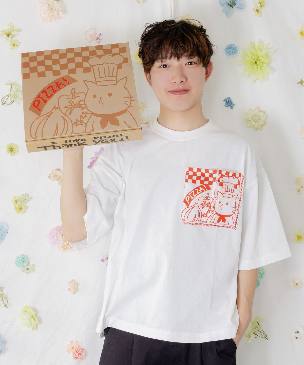 ポケットギミック付き ピザ屋ネコ＆クマ柄Tシャツ-10