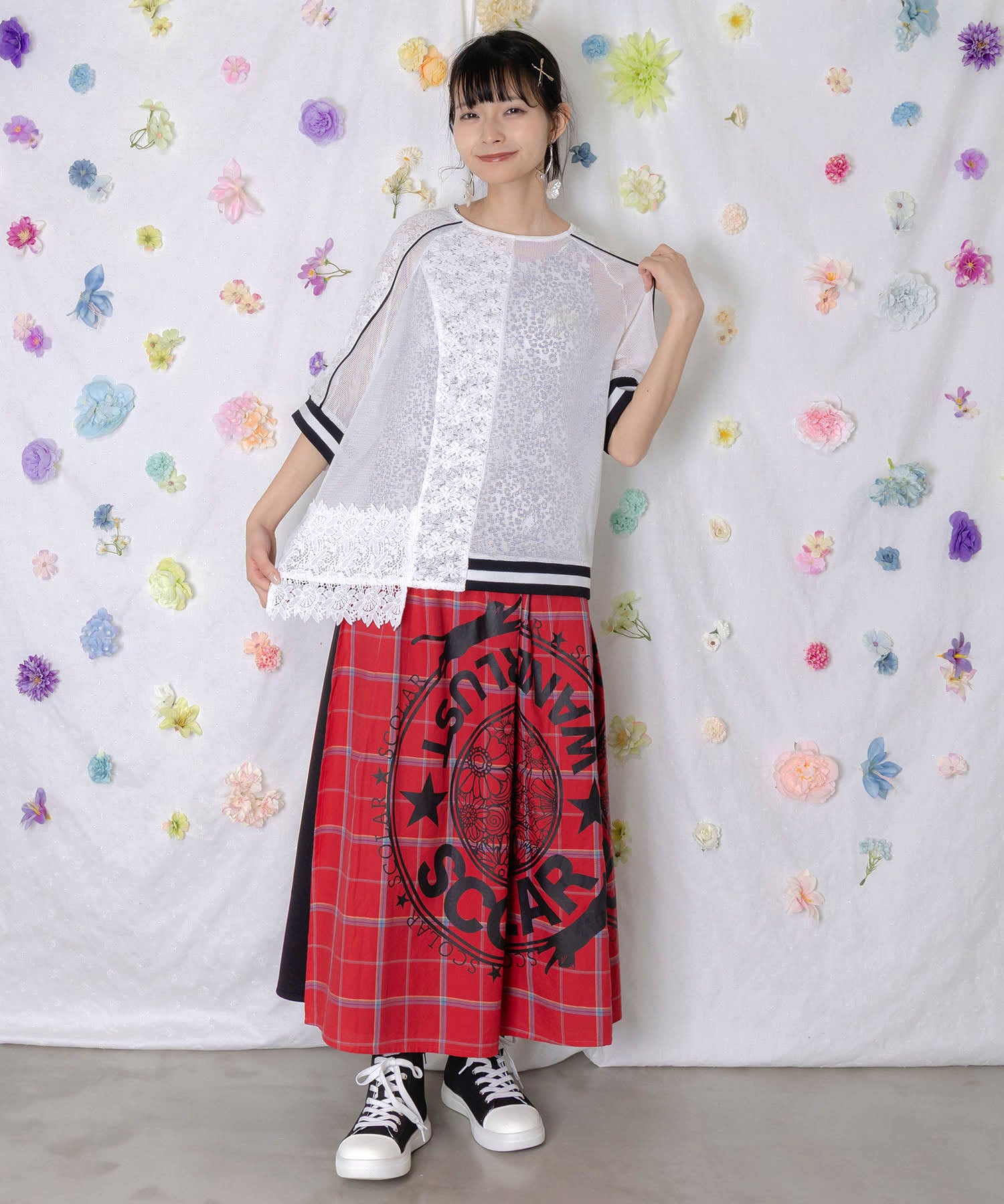 162619：メッシュ×花柄レース 異素材Tシャツの通販-ScoLar