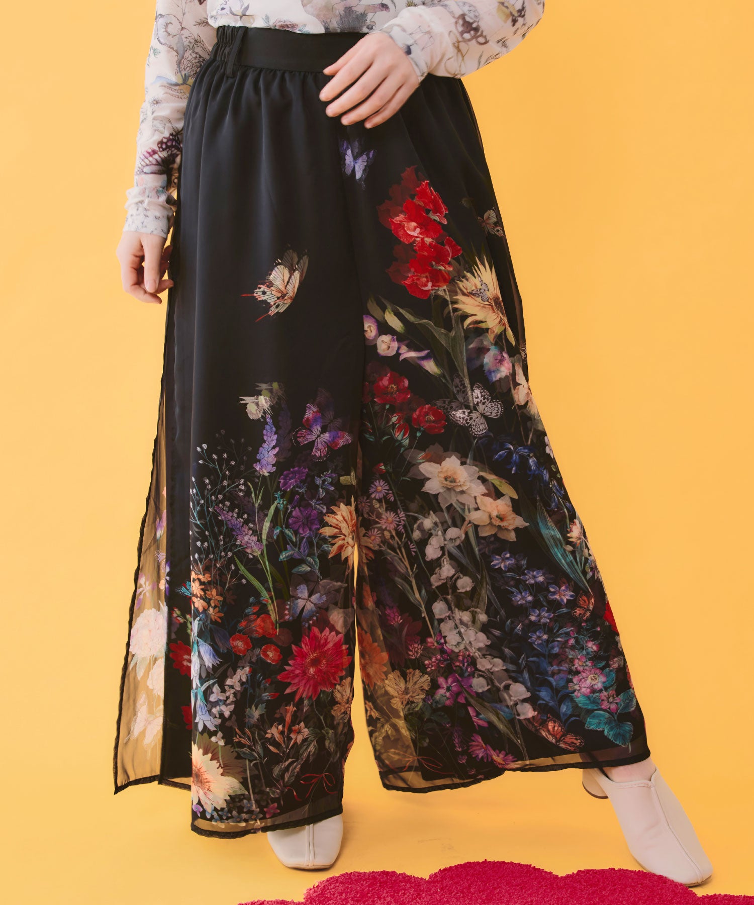 562224：花柄シフォン×花柄生地 3D風パンツの通販-ScoLar