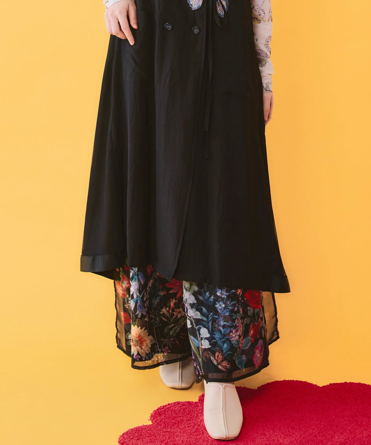 ワンポイント蝶刺繍ロング丈ジレ-7