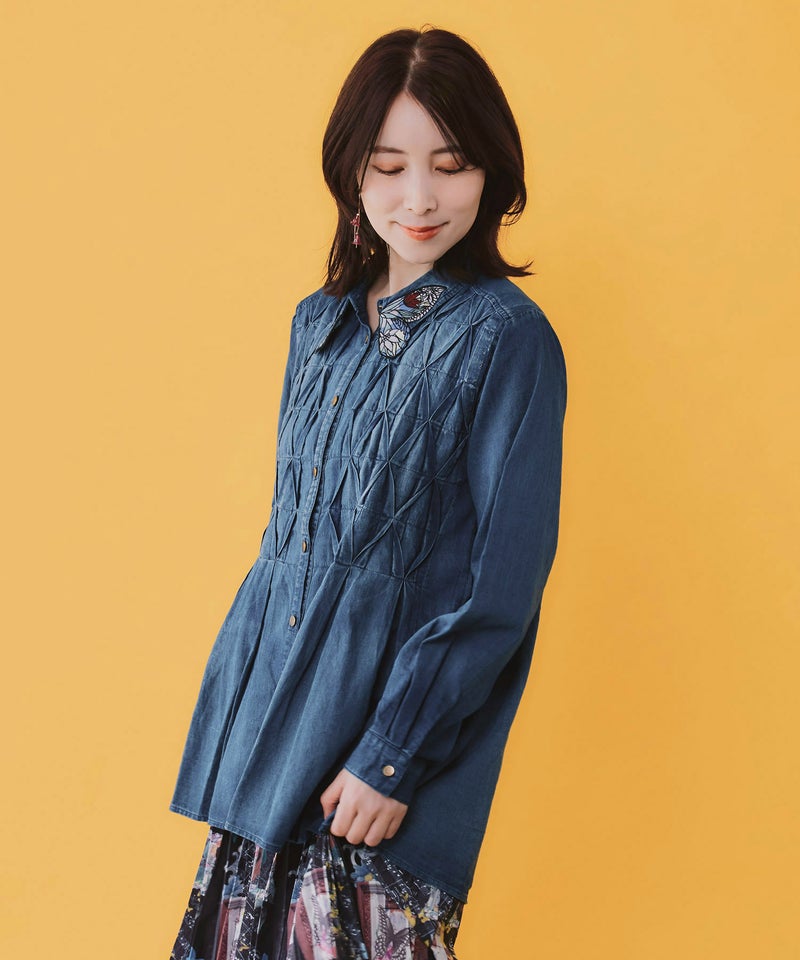 蝶襟刺繍 スモッキングデニムシャツ-4