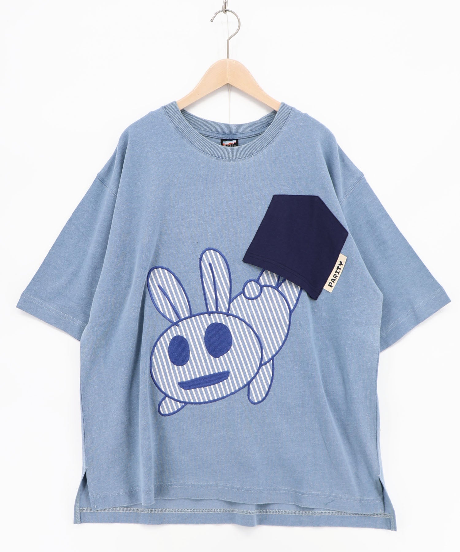 362112：ポケットからこぼれウサギ アップリケTシャツの通販-ScoLar