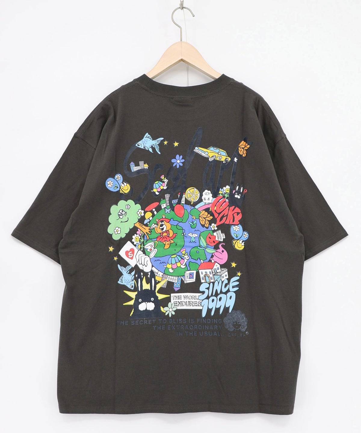 カートゥーン風 スカラーワールド柄Tシャツ-12