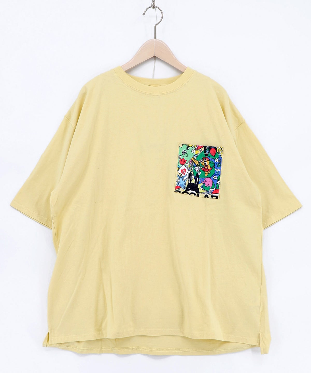 カートゥーン風 スカラーワールド柄Tシャツ-17