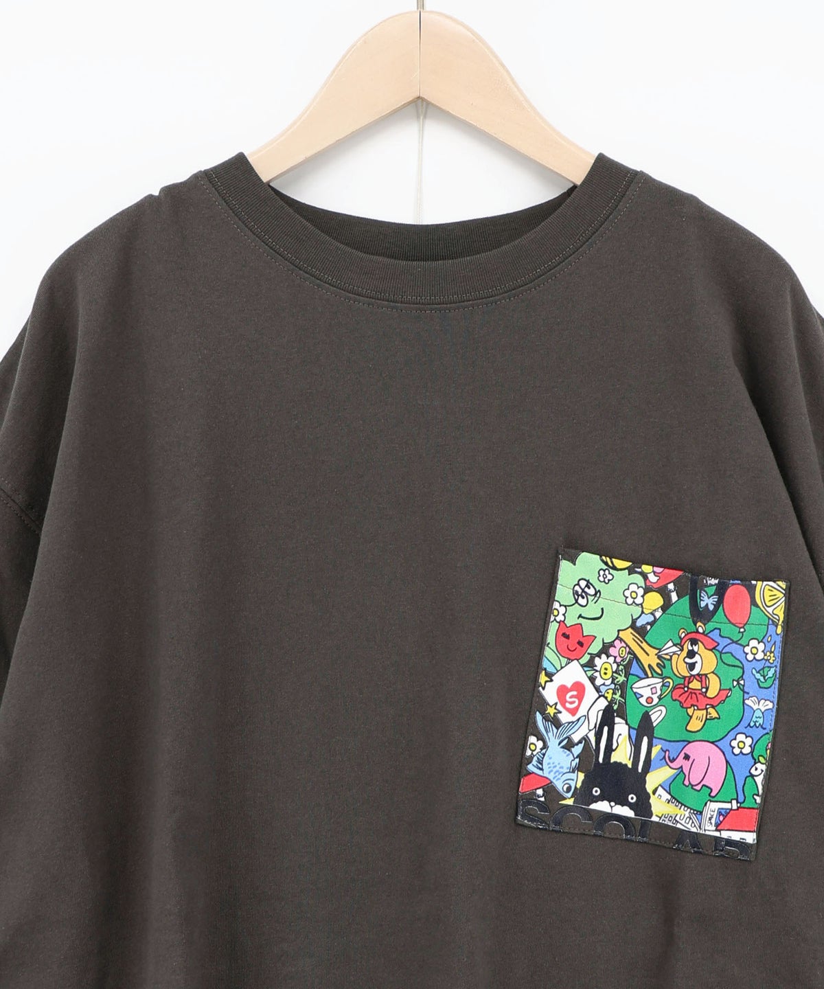 カートゥーン風 スカラーワールド柄Tシャツ-20