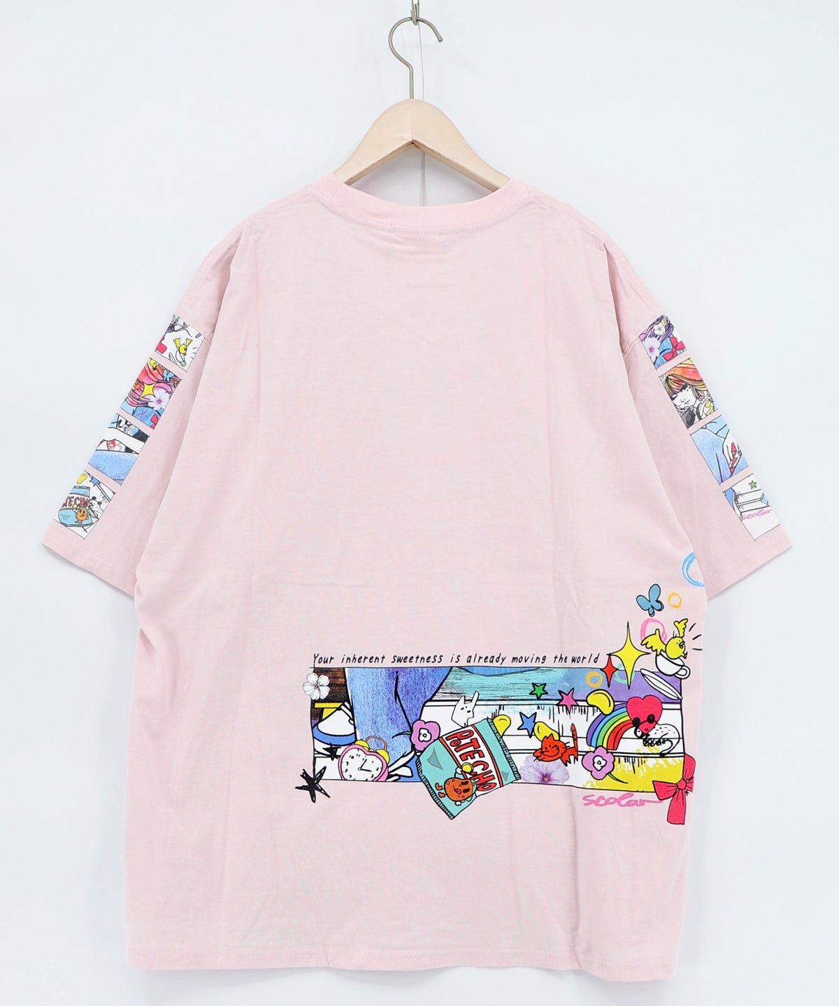 カラフルストリートガール柄Tシャツ-16