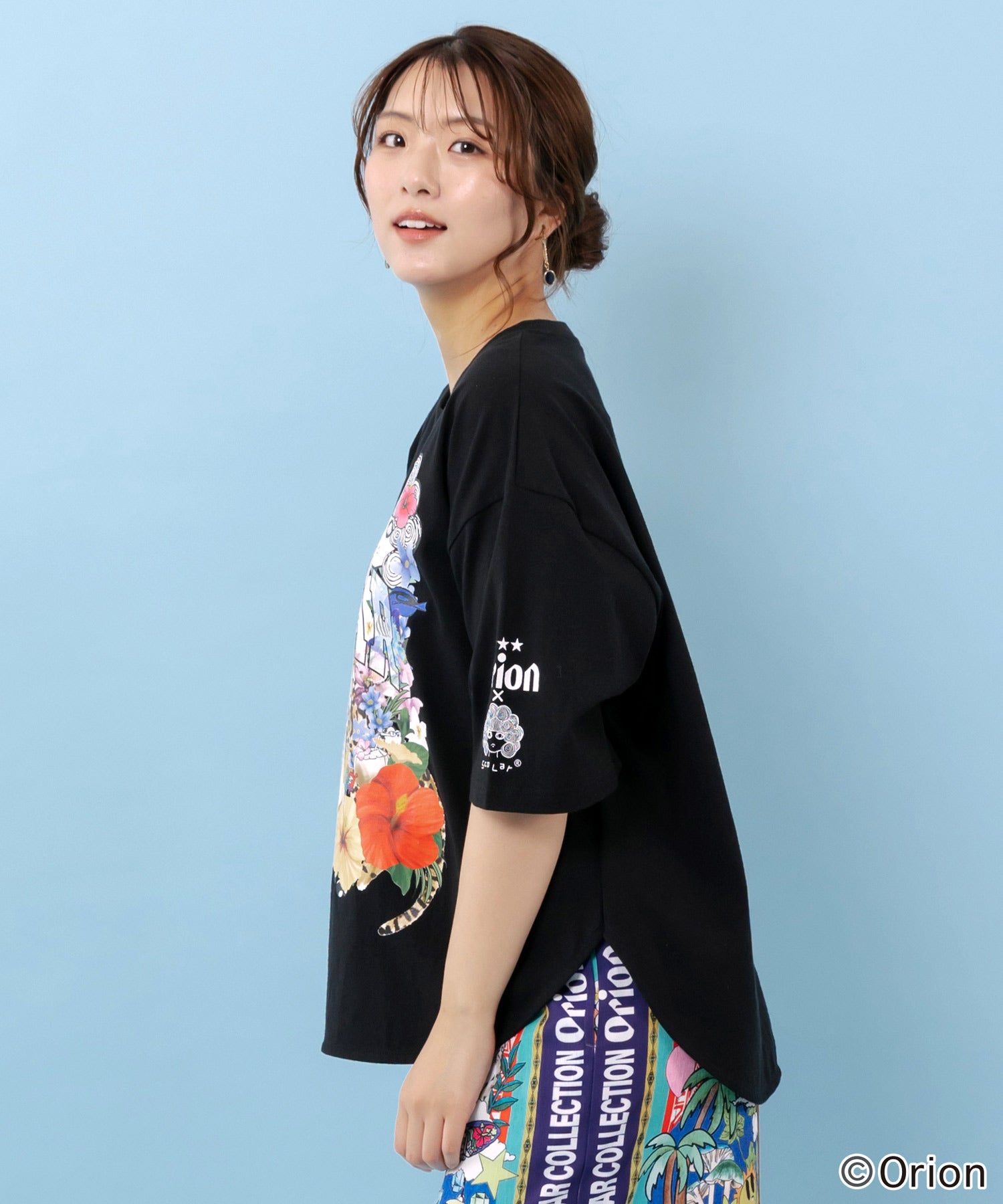 6月中旬頃発送予定】462007：orion×ScoLar ボタニカルパラダイス柄T