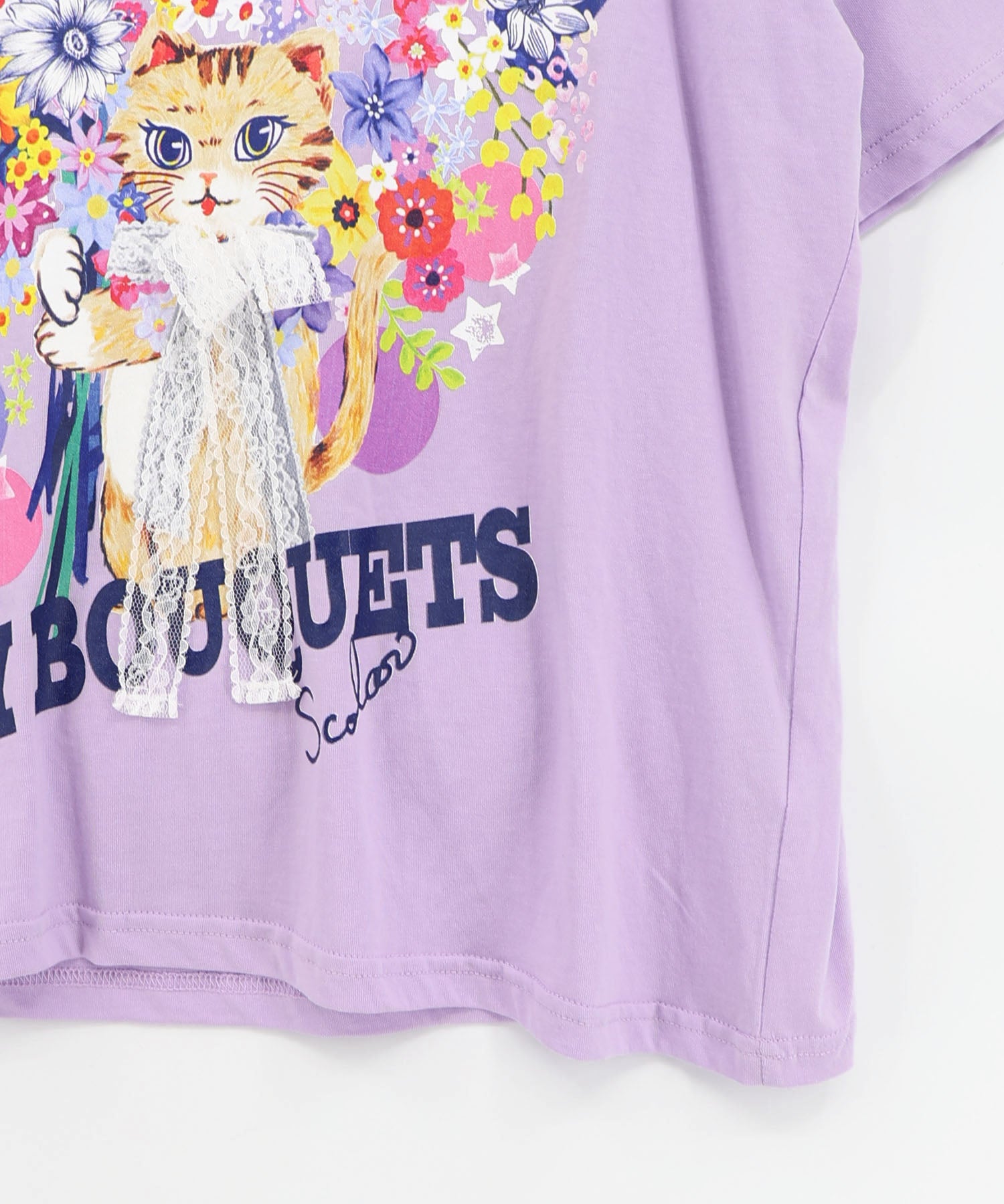 じゃれねこ『2月☆22 和柄×パープル』 162675：レースリボン付き 花ネコ柄Tシャツの通販-ScoLar