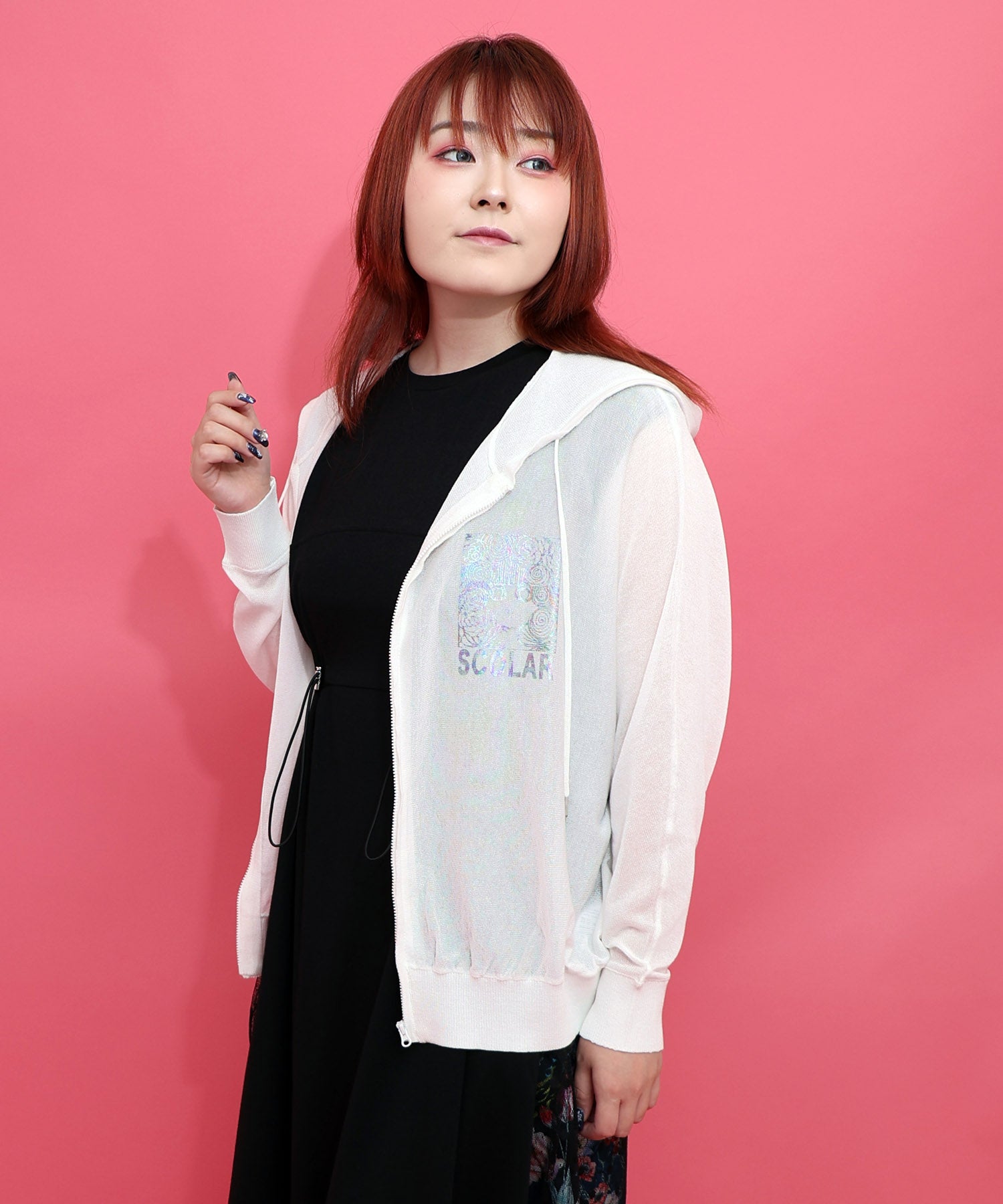 162651：スカラーちゃん箔プリント 接触冷感シアーパーカーの通販-ScoLar