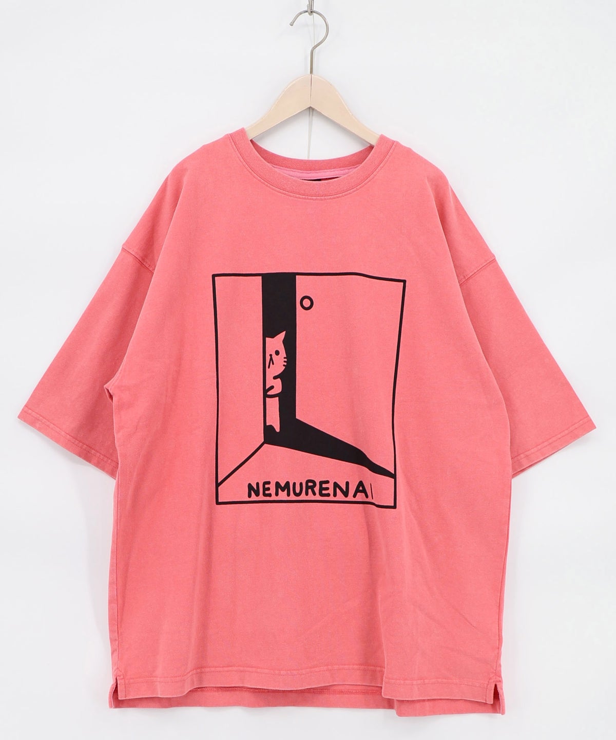真夜中の訪問者柄Tシャツ-13