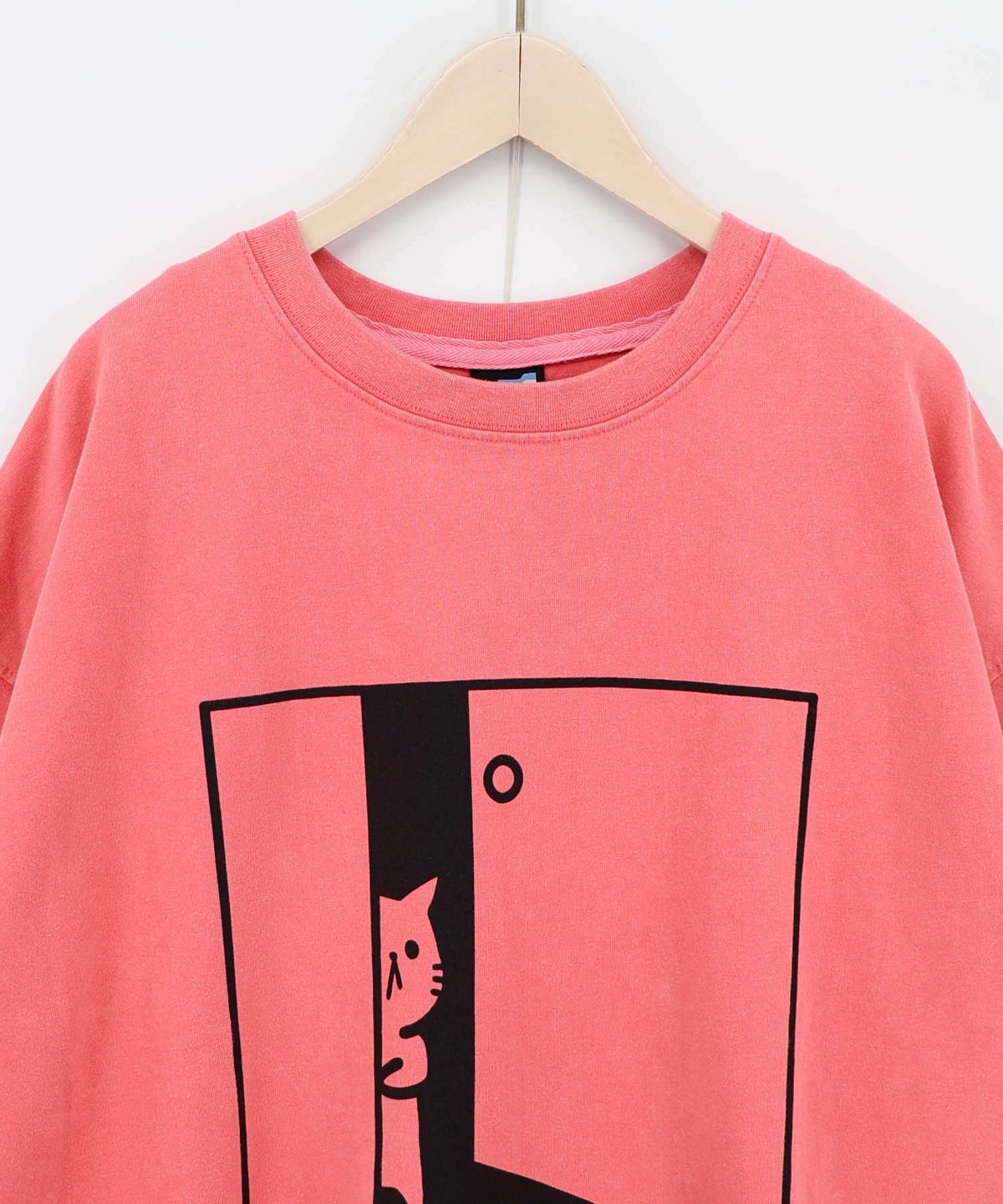 真夜中の訪問者柄Tシャツ-19