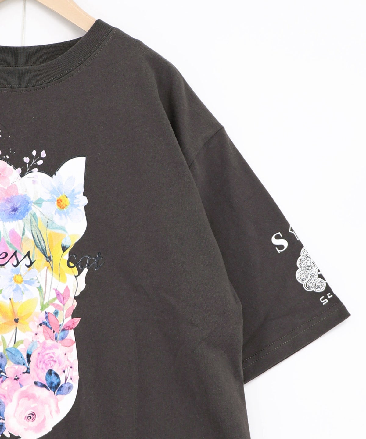 ハピネス・キャット柄Tシャツ-7