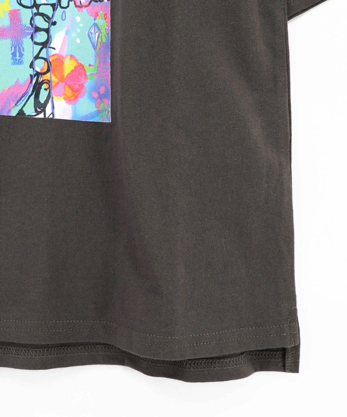オアシスの夢柄Tシャツ-16
