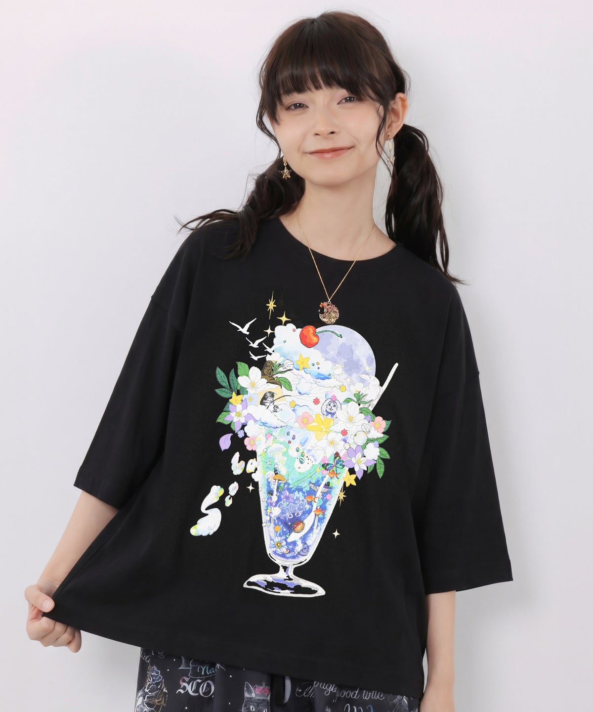 スカラー特性お月見パフェ柄 接触冷感Tシャツ-1