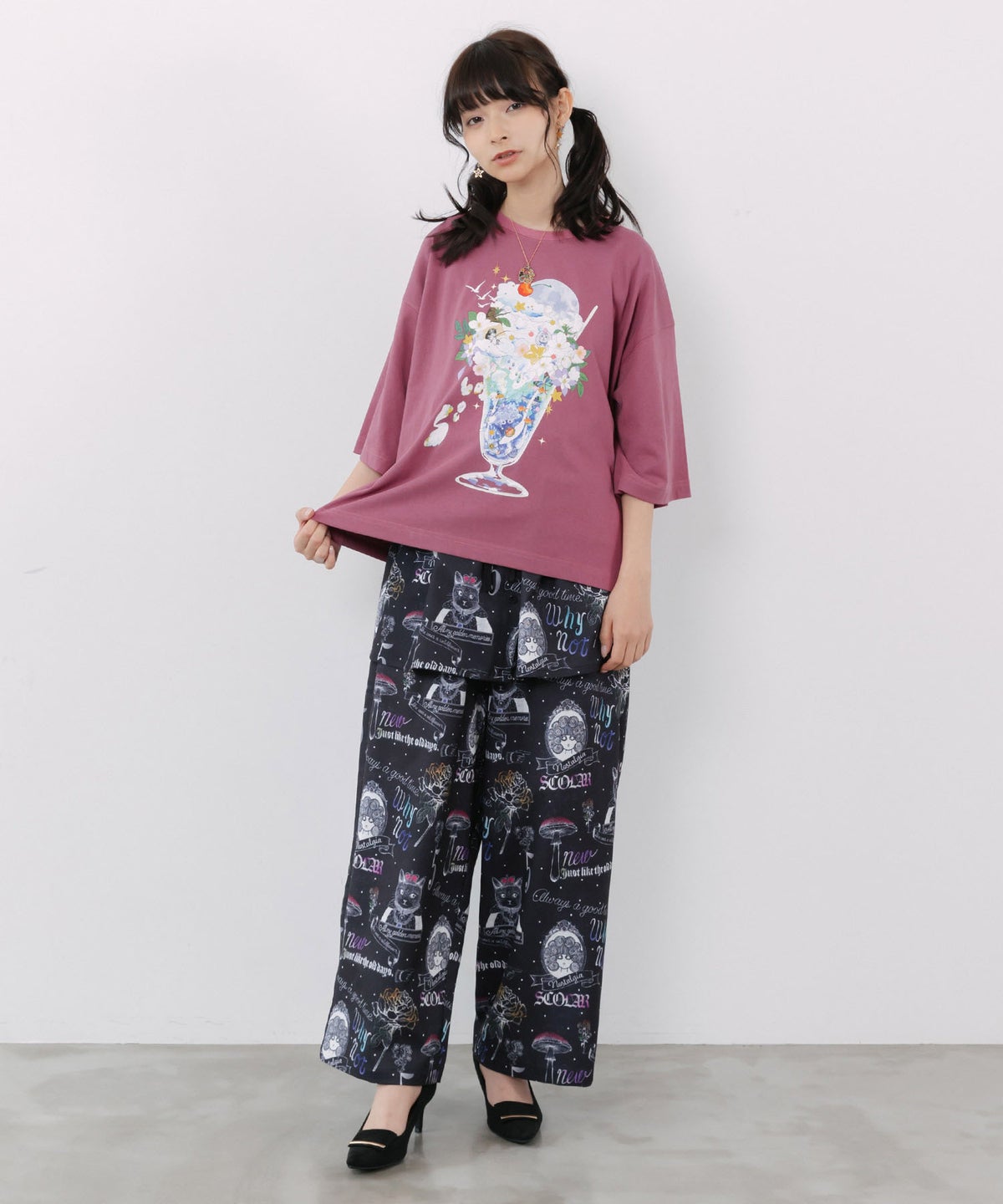 スカラー特性お月見パフェ柄 接触冷感Tシャツ-2