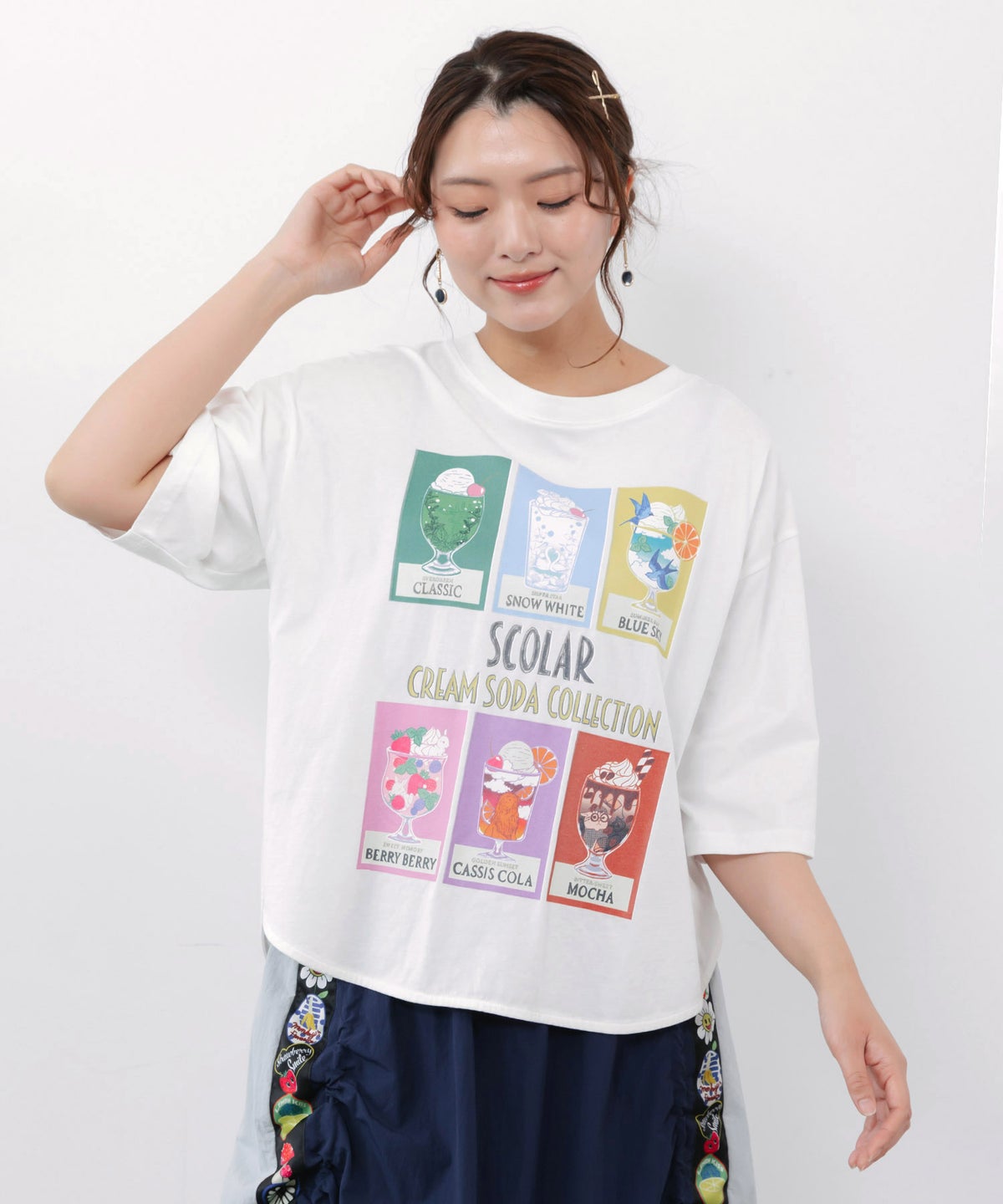 スカラークリームソーダコレクション柄Tシャツ-1