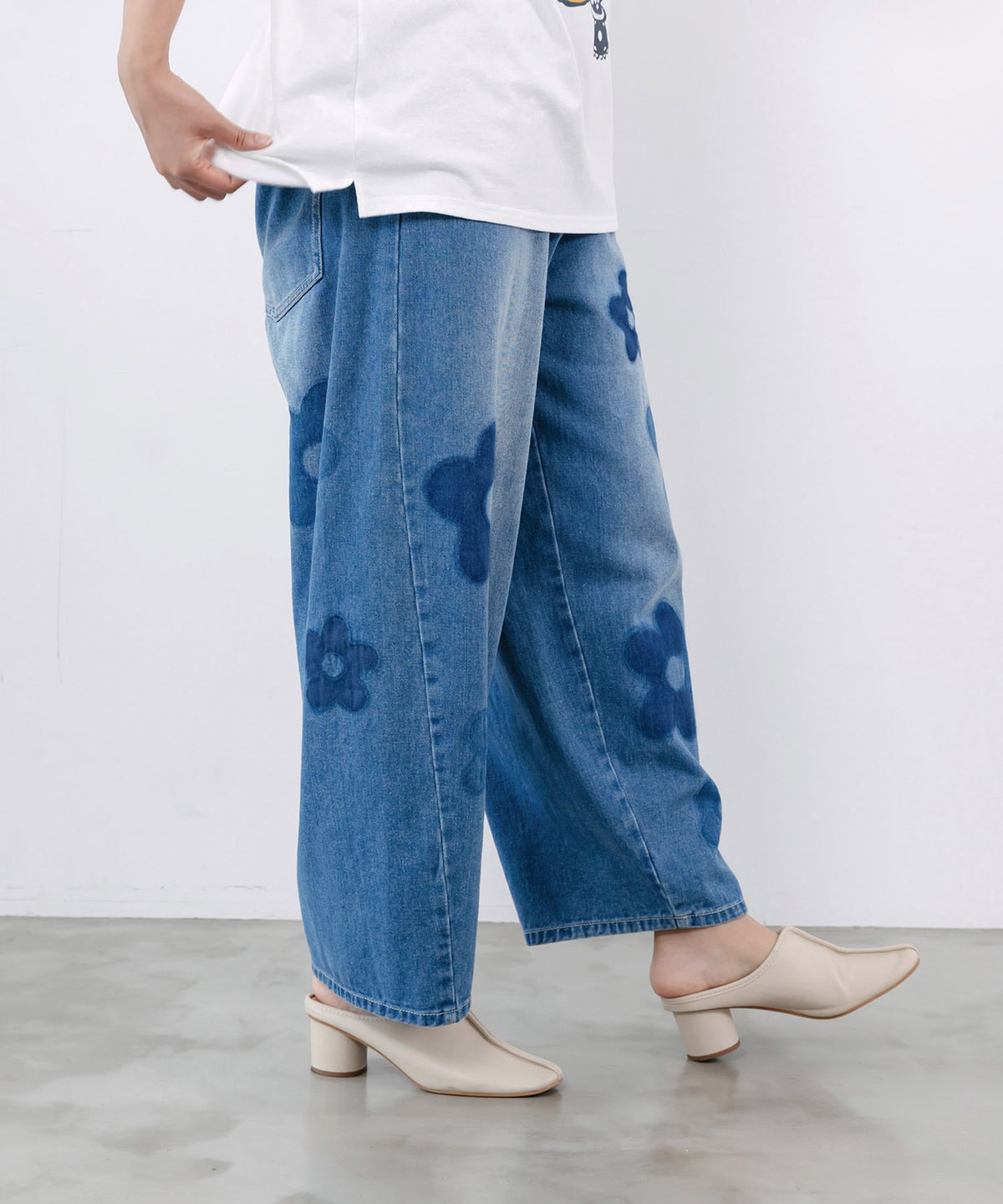 フラワー柄 ブリーチ加工デニムパンツ-13