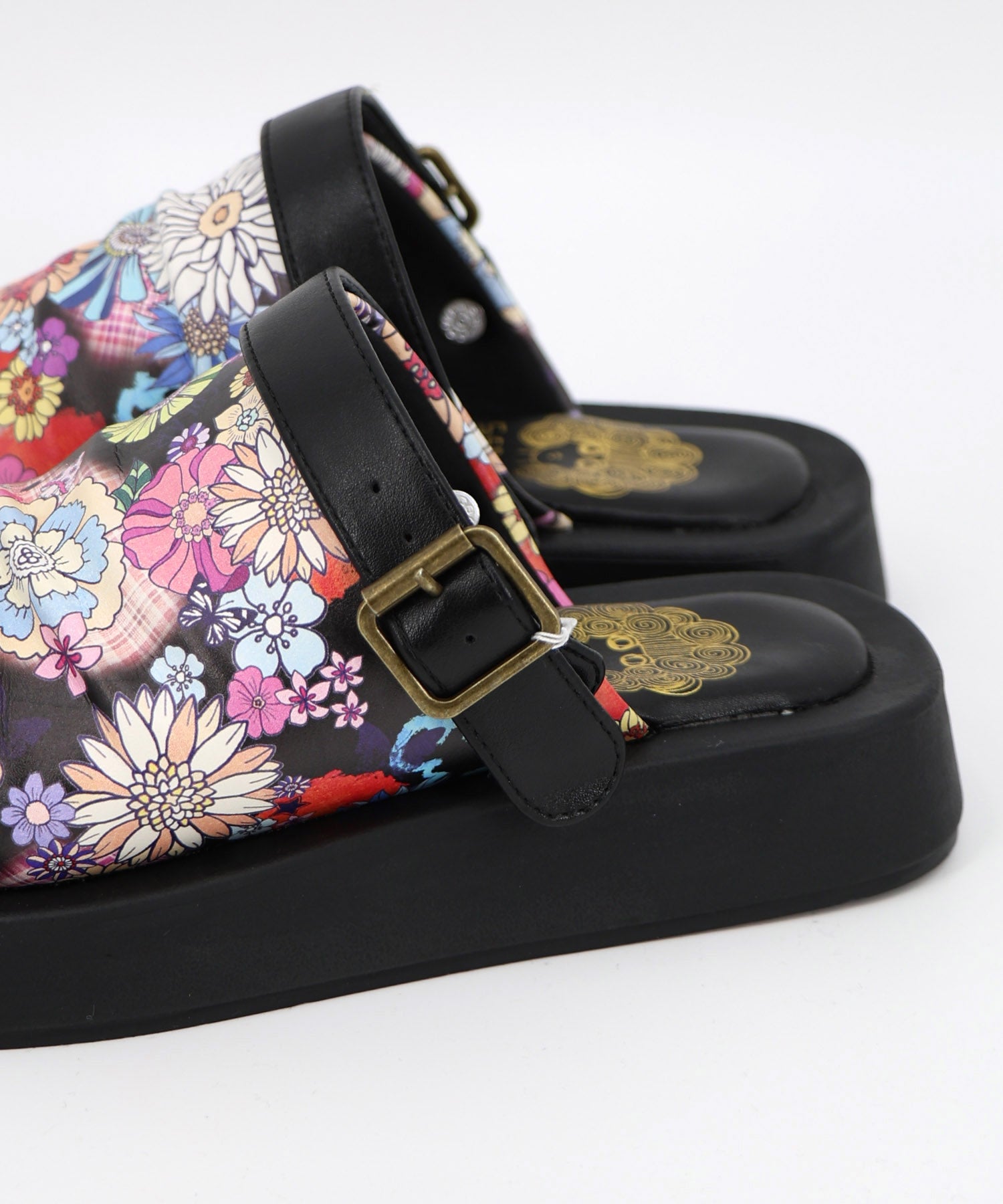 SS-198：ベルト付き 2WAY花柄サンダルの通販-ScoLar