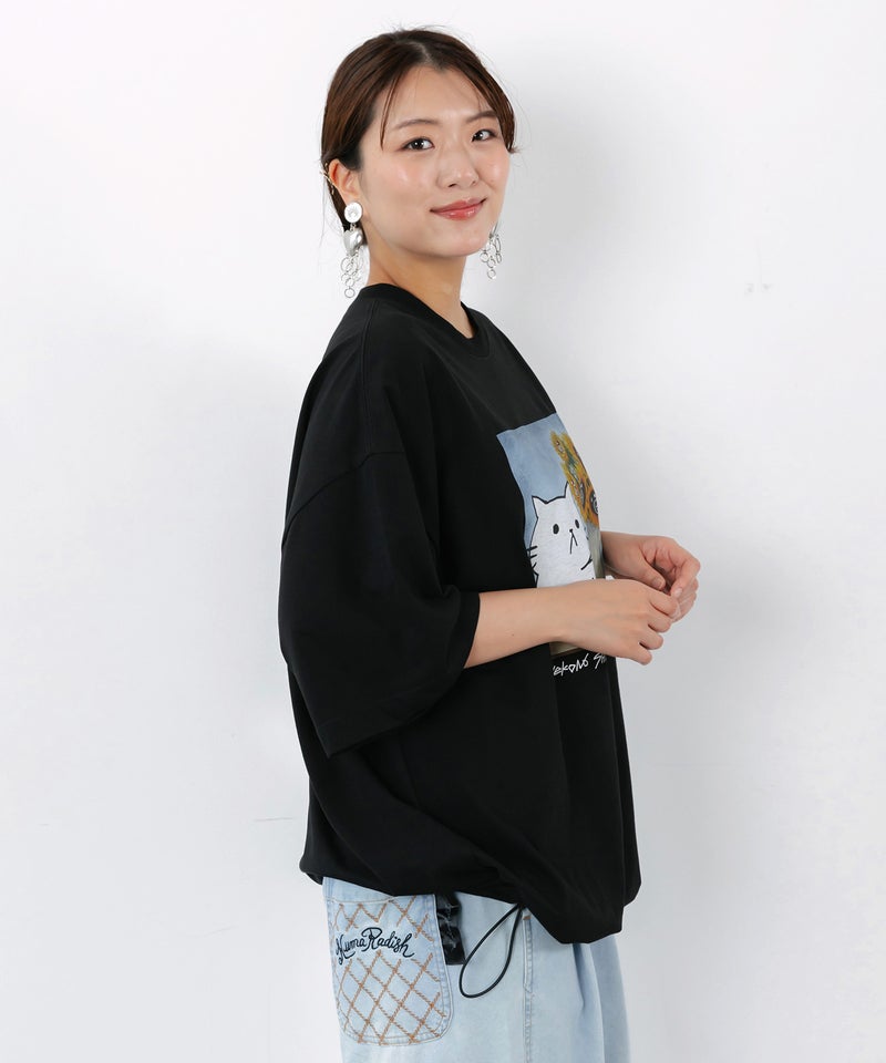 ネコの襲来アート柄 ドロスト付きTシャツ-6