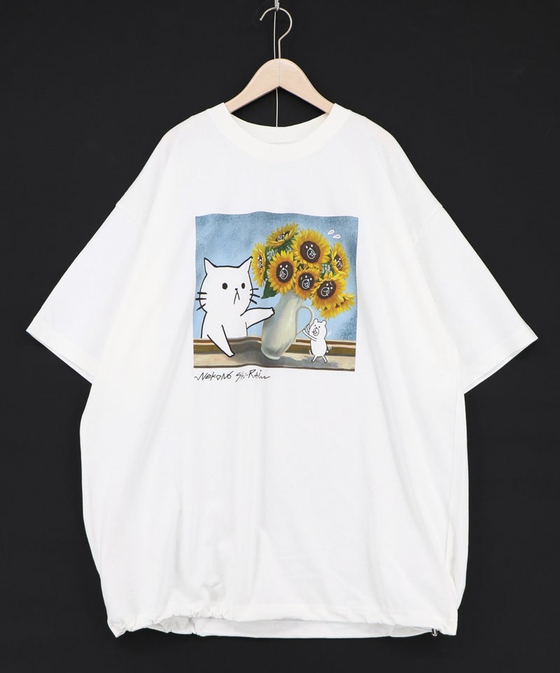 ネコの襲来アート柄 ドロスト付きTシャツ-9