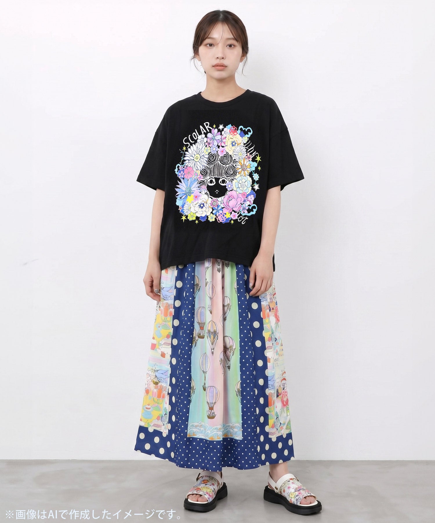 162717：お花に埋もれるスカラーちゃん ジャガードTシャツの通販-ScoLar