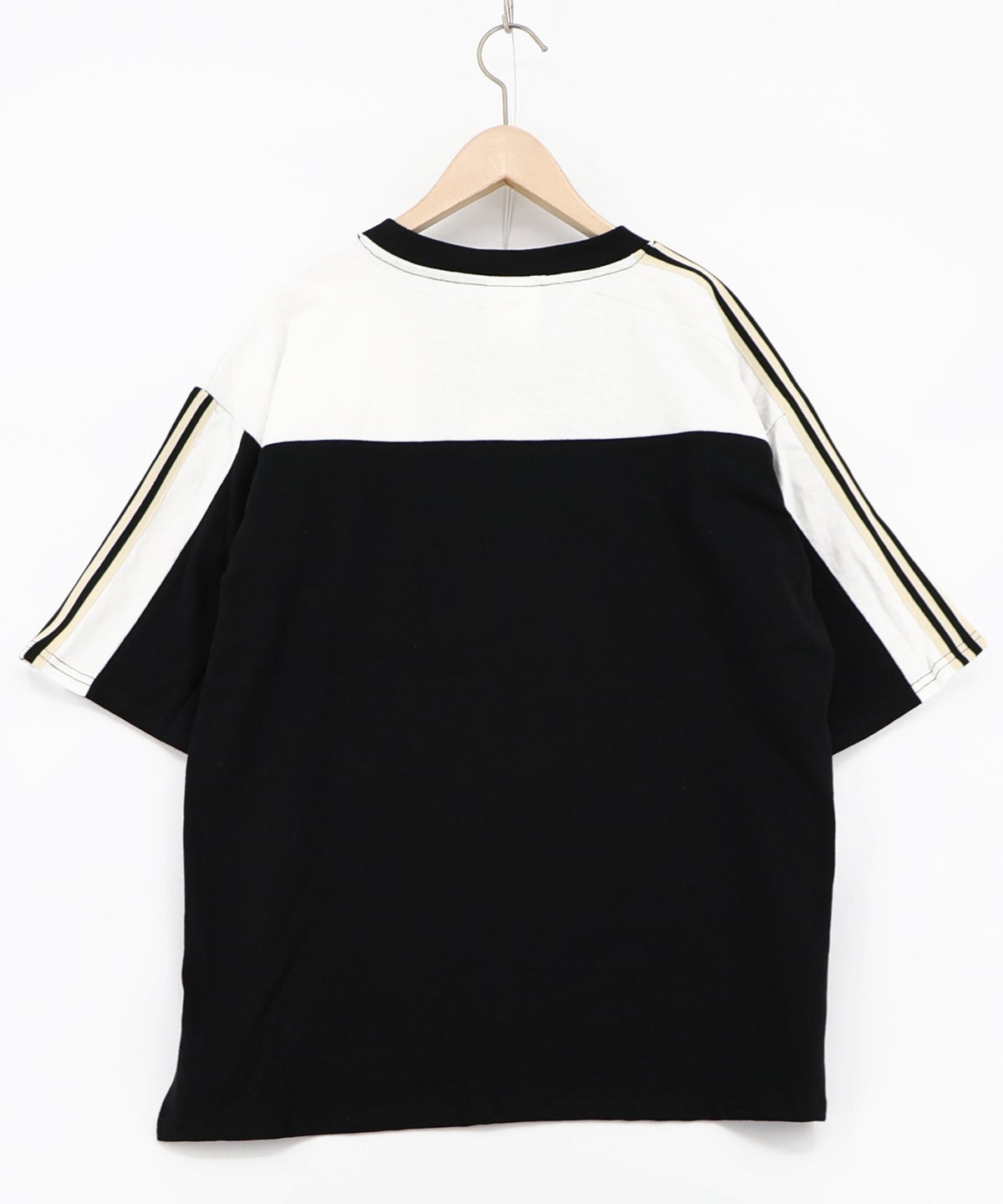 世界を味わう配色Tシャツ-12