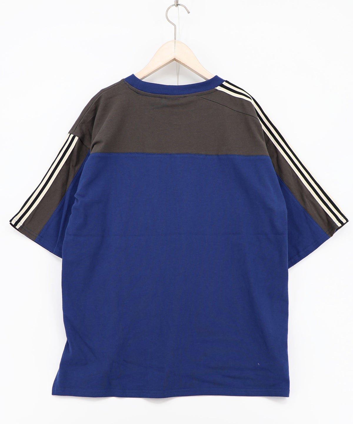 世界を味わう配色Tシャツ-18
