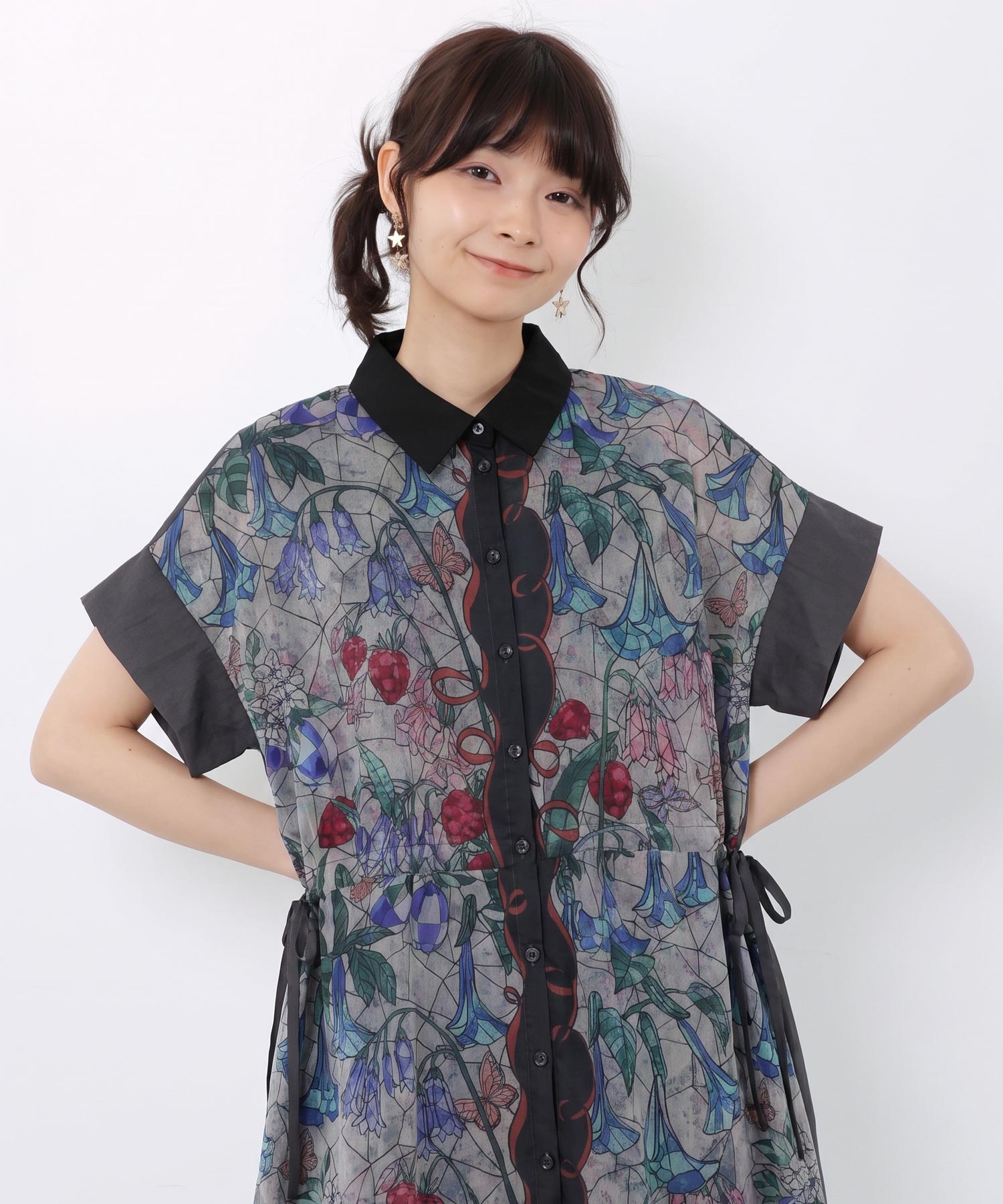 562233：ステンドグラス風花柄シャツワンピースの通販-ScoLar