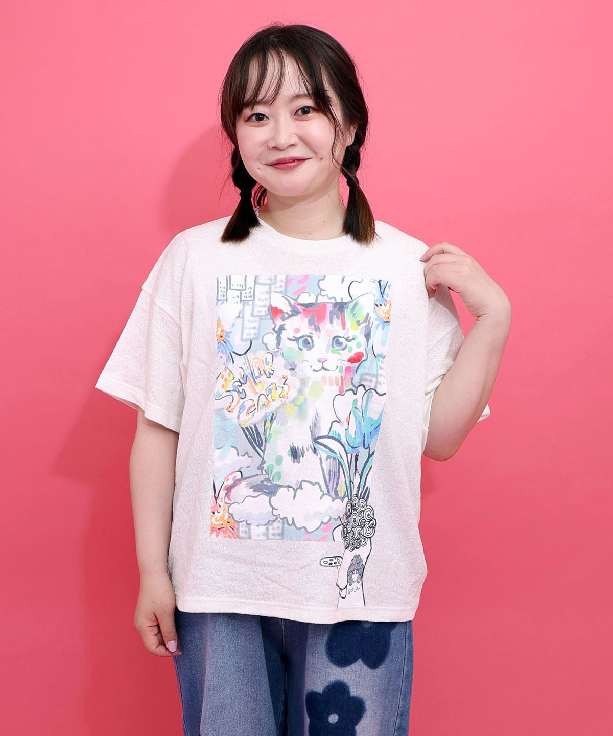 画家スカラーちゃん ネコ柄Tシャツ-1