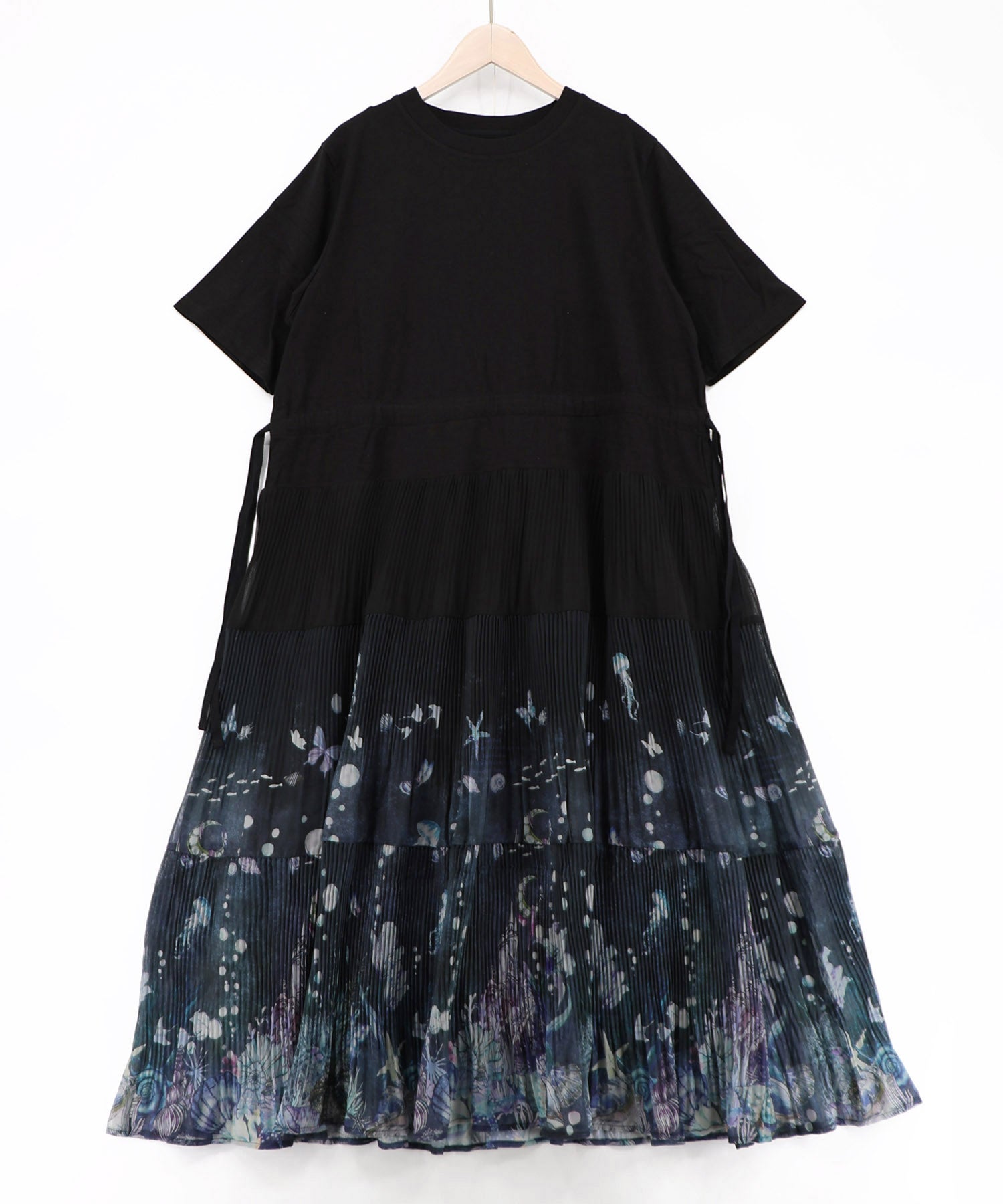 【is scolar】天竺×プリーツシフォン貝殻柄グラデワンピース 562244：天竺xプリーツシフォン 貝殻柄グラデワンピースの通販-ScoLar