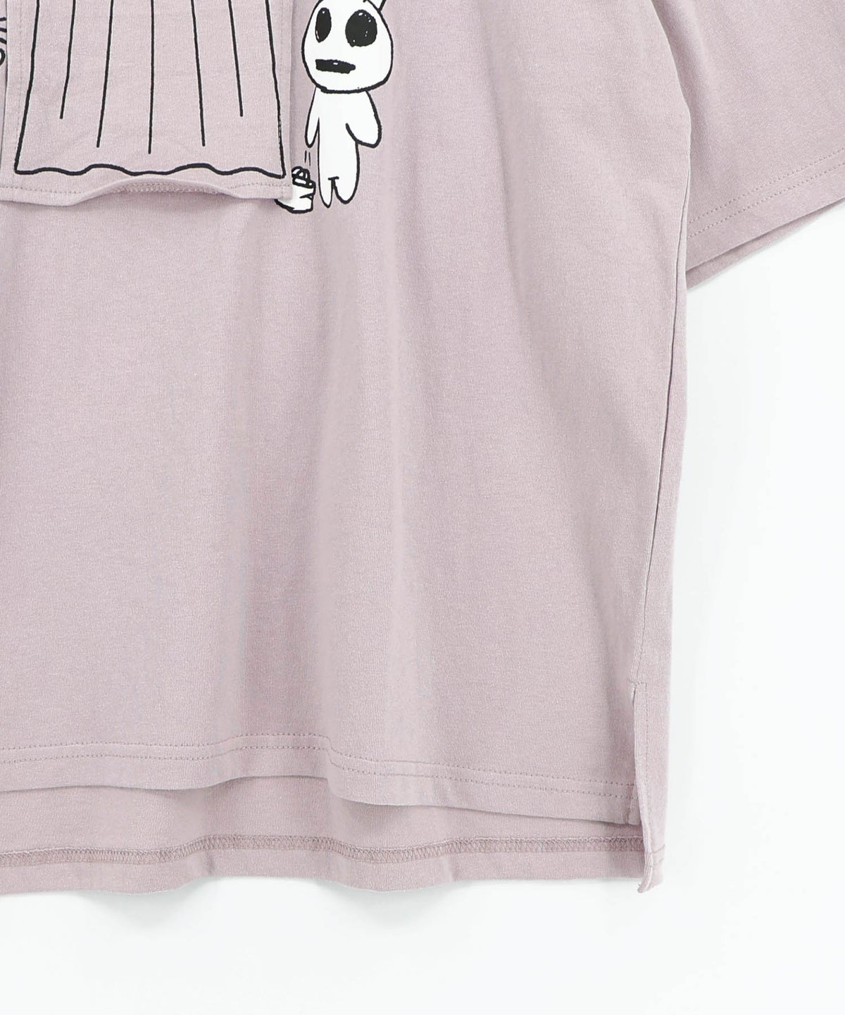 試着室の秘密 お着替え中クマ柄Tシャツ-17