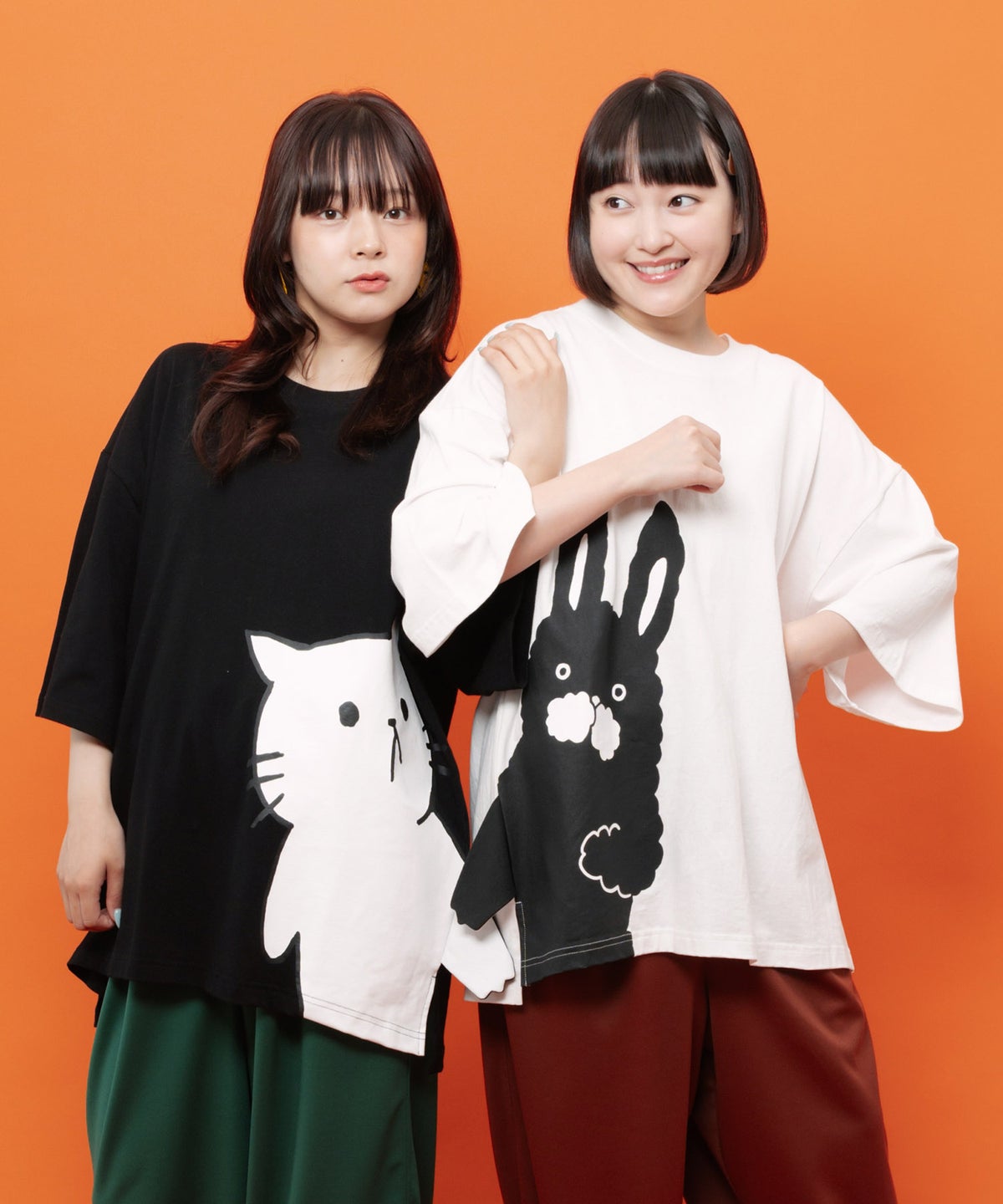 おててつなぎ ネコorラビルTシャツ-1