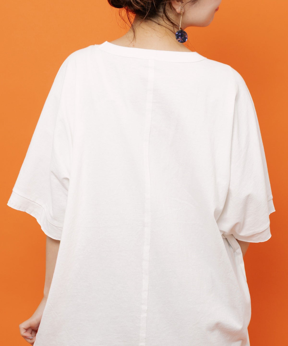 リボン付き もふもふハチワレネコ柄Tシャツ-8
