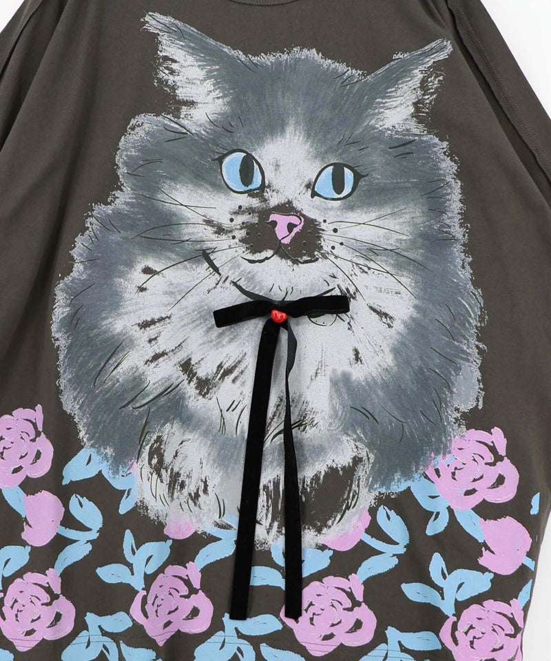 リボン付き もふもふハチワレネコ柄Tシャツ-14