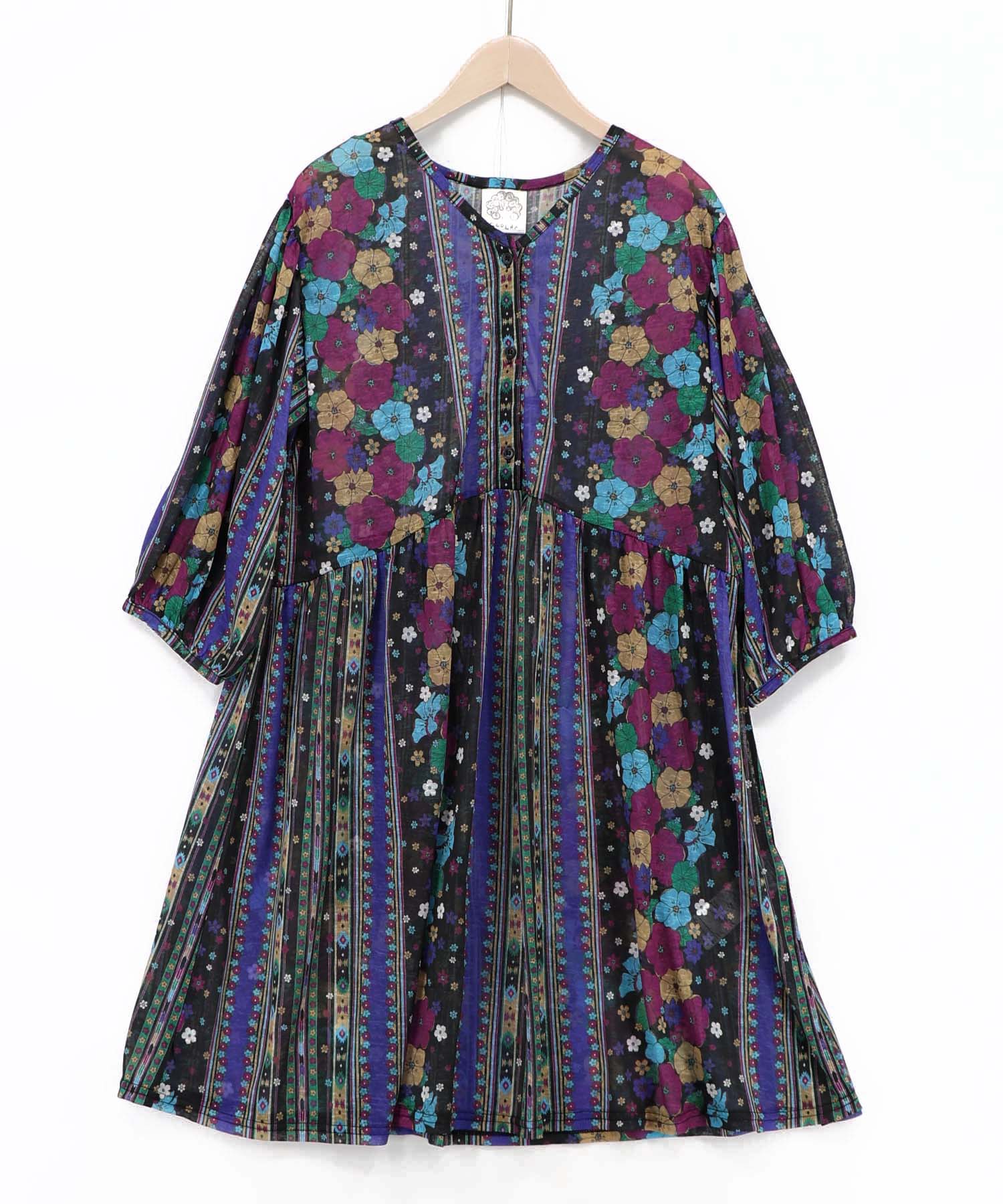 162727：民族調 配色花柄Vネックシャツチュニックの通販-ScoLar