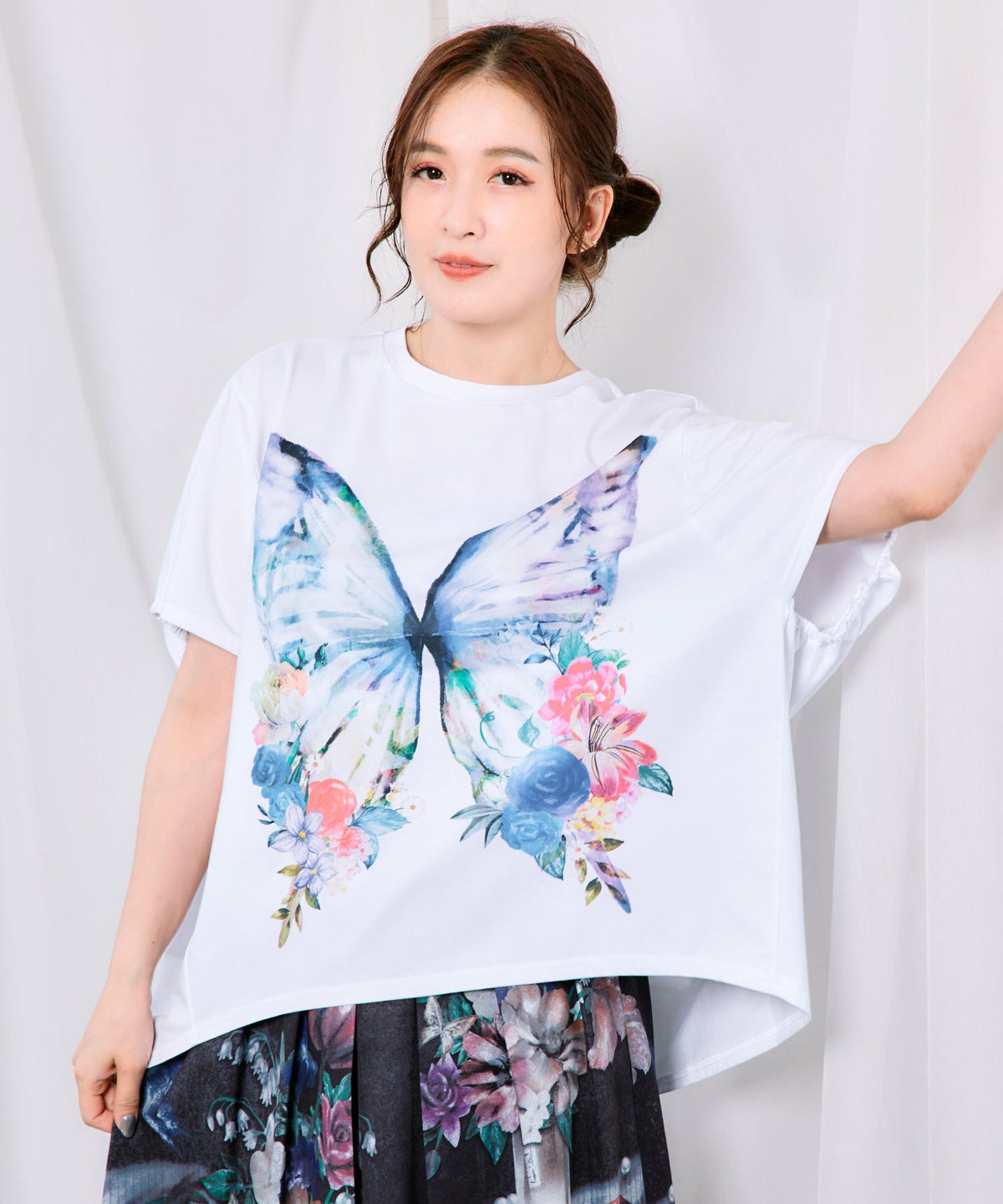 水彩調 花蝶柄シルケットタッチプルオーバー-1