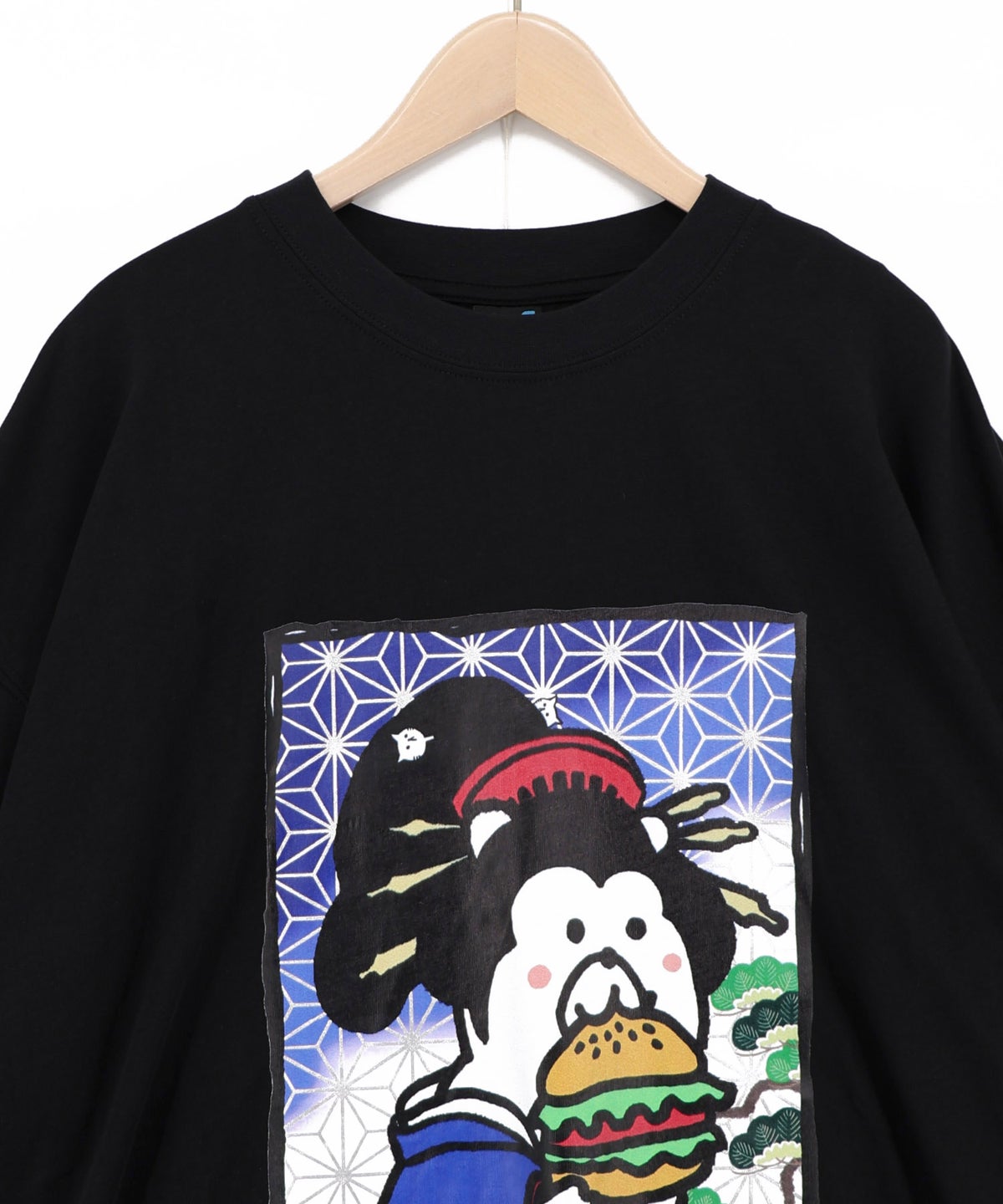 はんなりクマバーガー柄Tシャツ-18