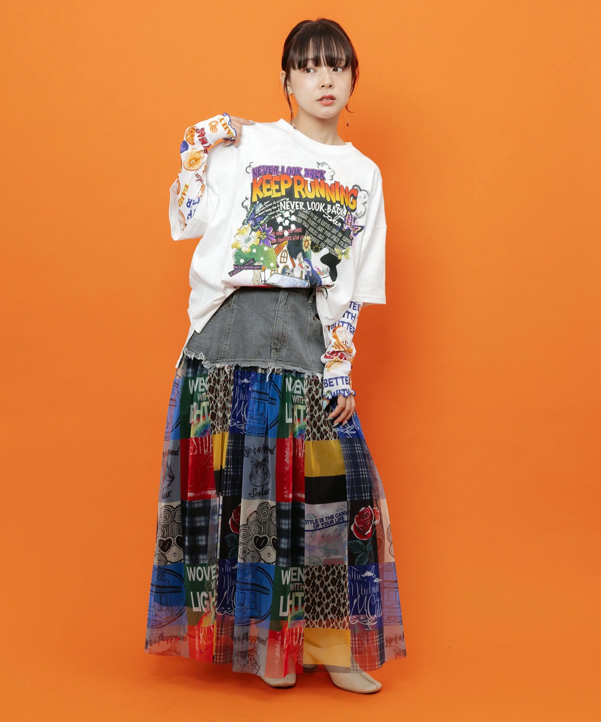 ダークメルヘン柄Tシャツ-2
