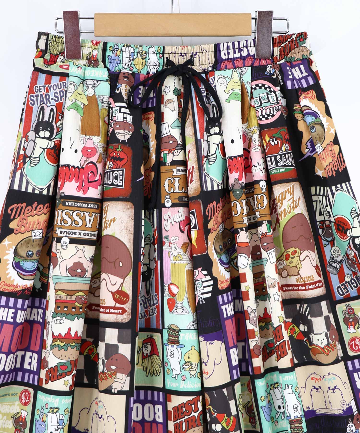163602：なめこ×ScoLar クラシックダイナー 総柄スカートの通販-ScoLar