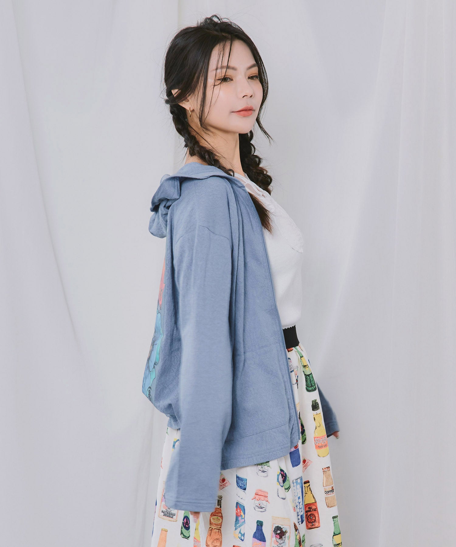 162638-1：花蝶バックアップリケ ローズジャガードパーカーの通販-ScoLar