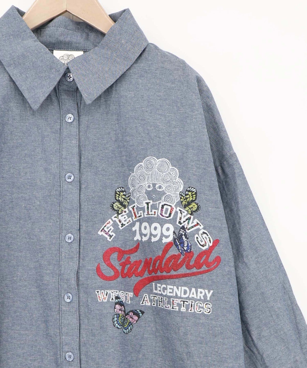 2素材展開 ポップロゴお花バックプリントシャツ-18