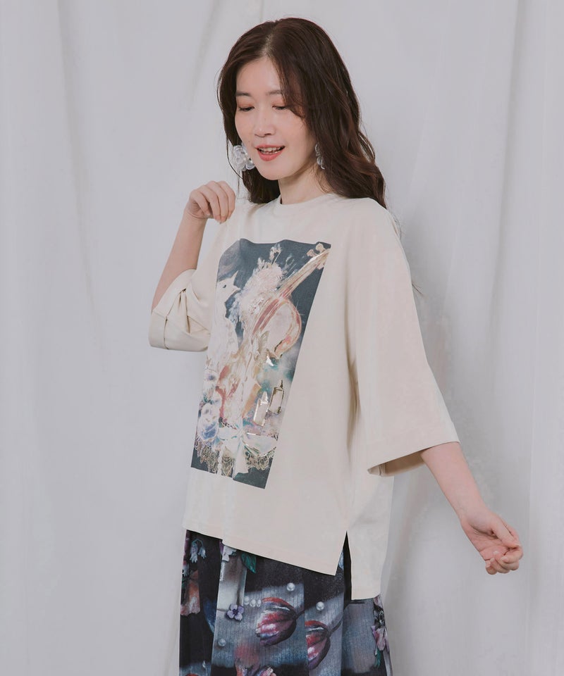 ネコと音楽のお茶会 箔プリント入りTシャツ-4