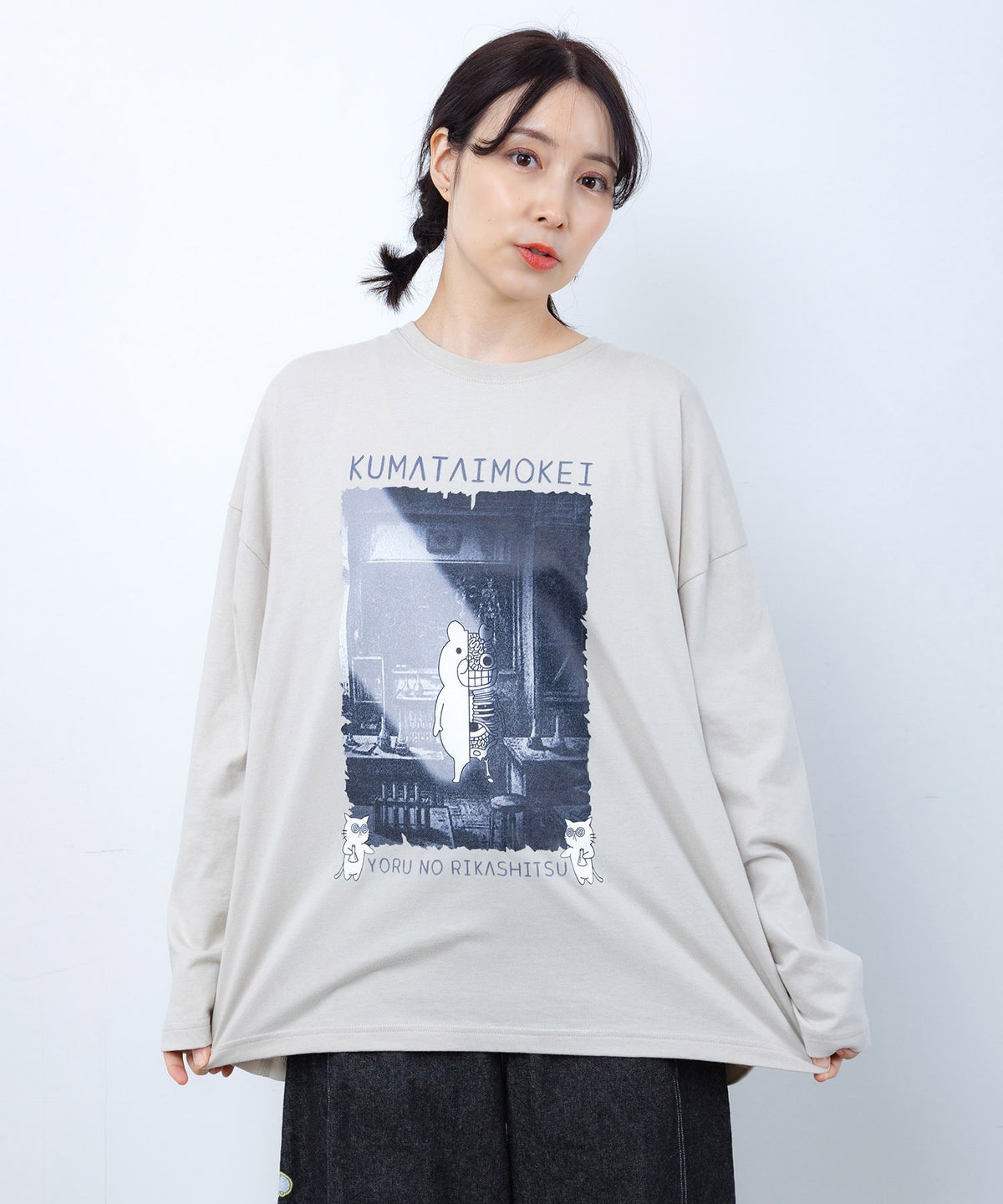 理科室のヒ・ミ・ツ柄 蓄光プリントTシャツ-3