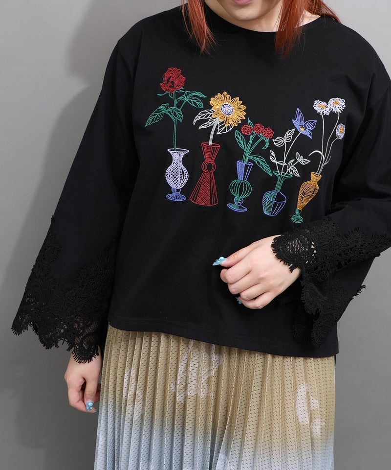 花瓶の花刺繍 袖レース付きプルオーバー-6
