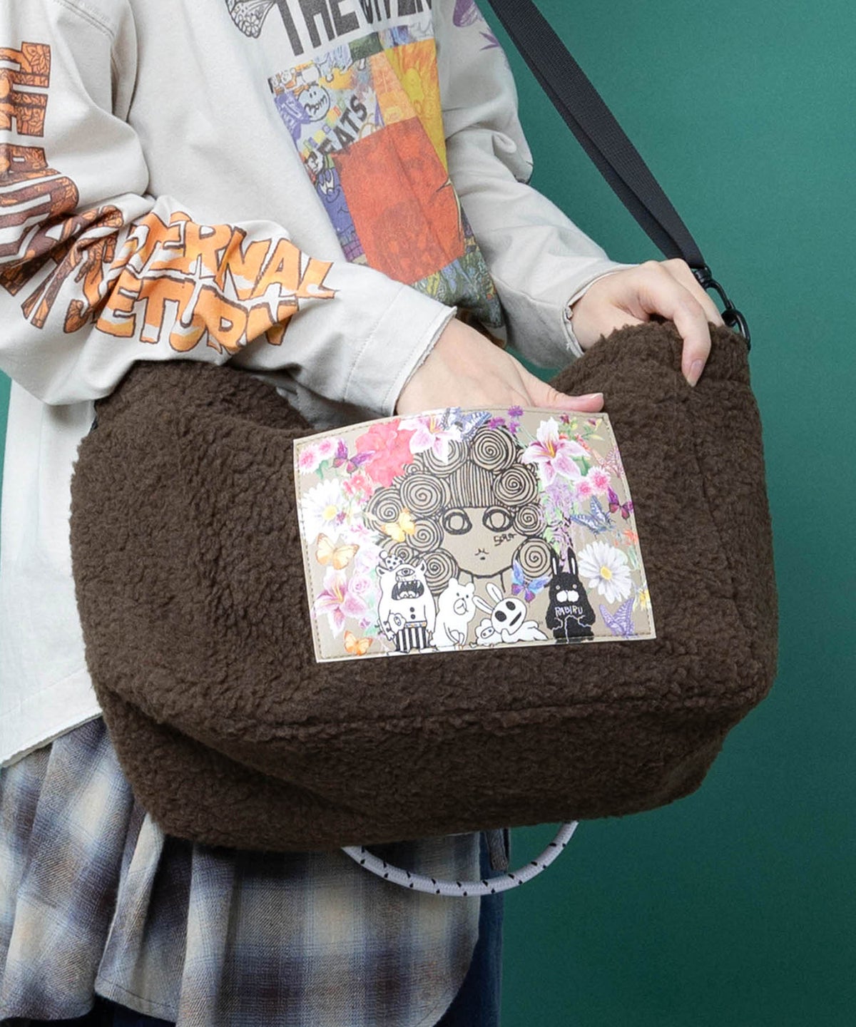総柄アップリケポケット付き 2wayボアトート-4